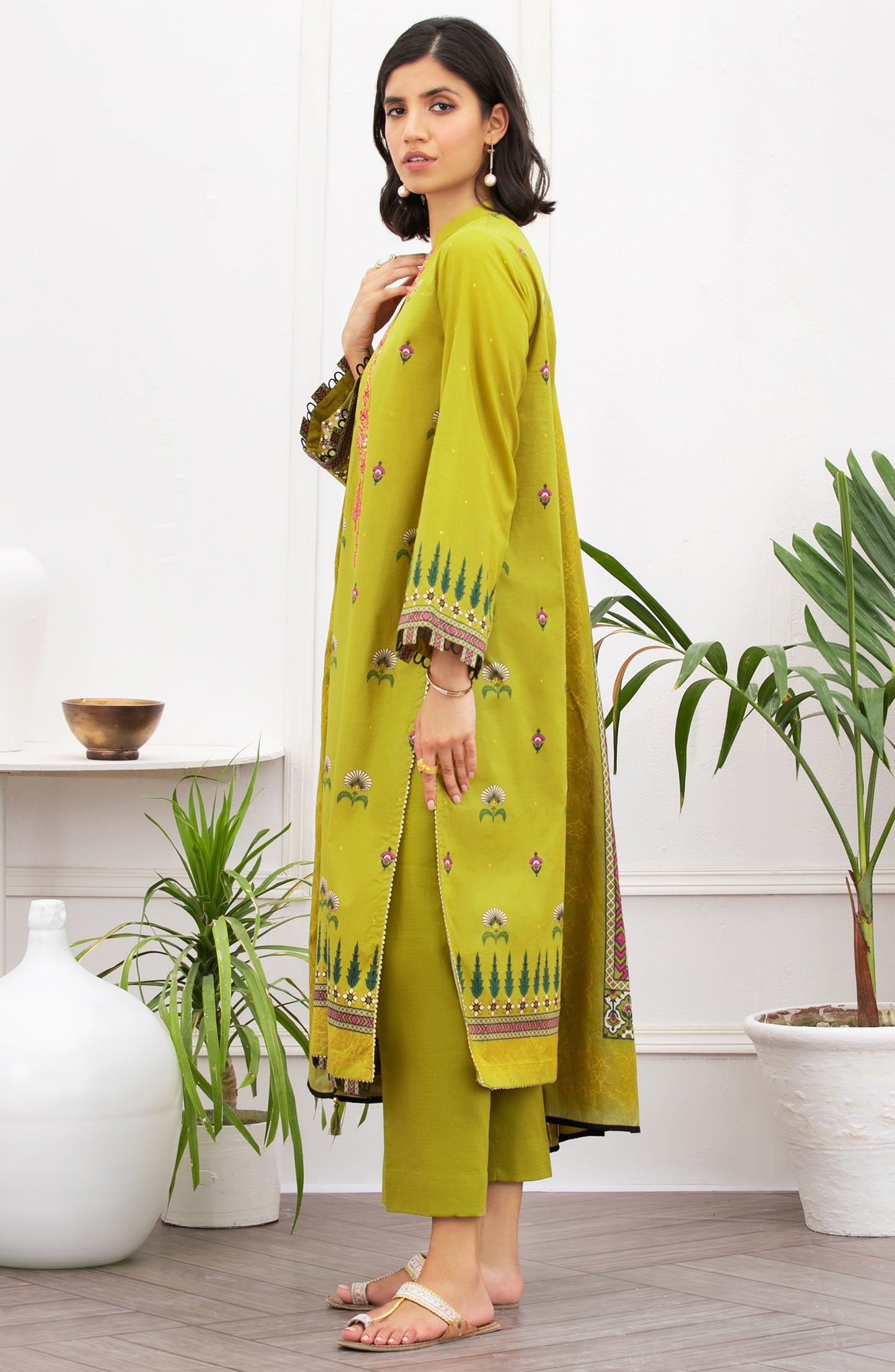 Unstitched 3 Piece Embroidered Lawn Suit