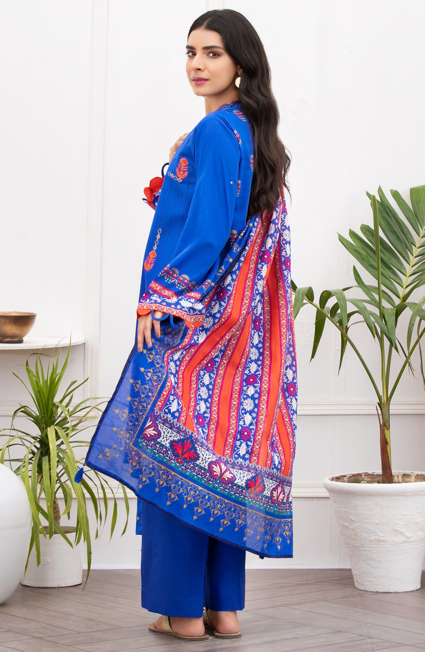 Unstitched 3 Piece Embroidered Lawn Suit