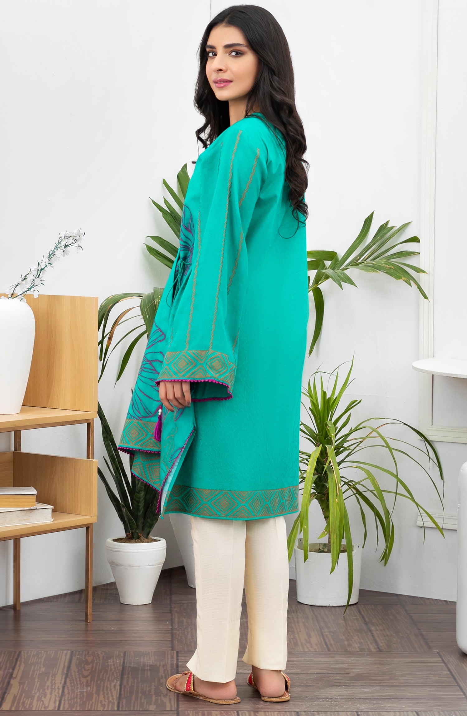 HCS-22-067/U GREEN JACQUARD SCSHIRT UNSTITCHED SHIRT