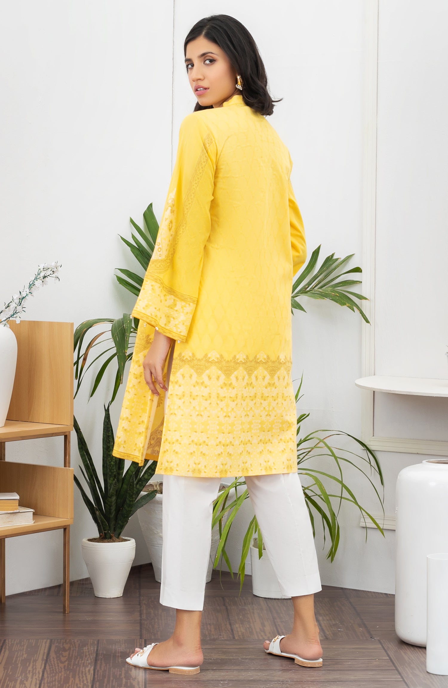 HCS-22-061/U YELLOW JACQUARD SCSHIRT UNSTITCHED SHIRT