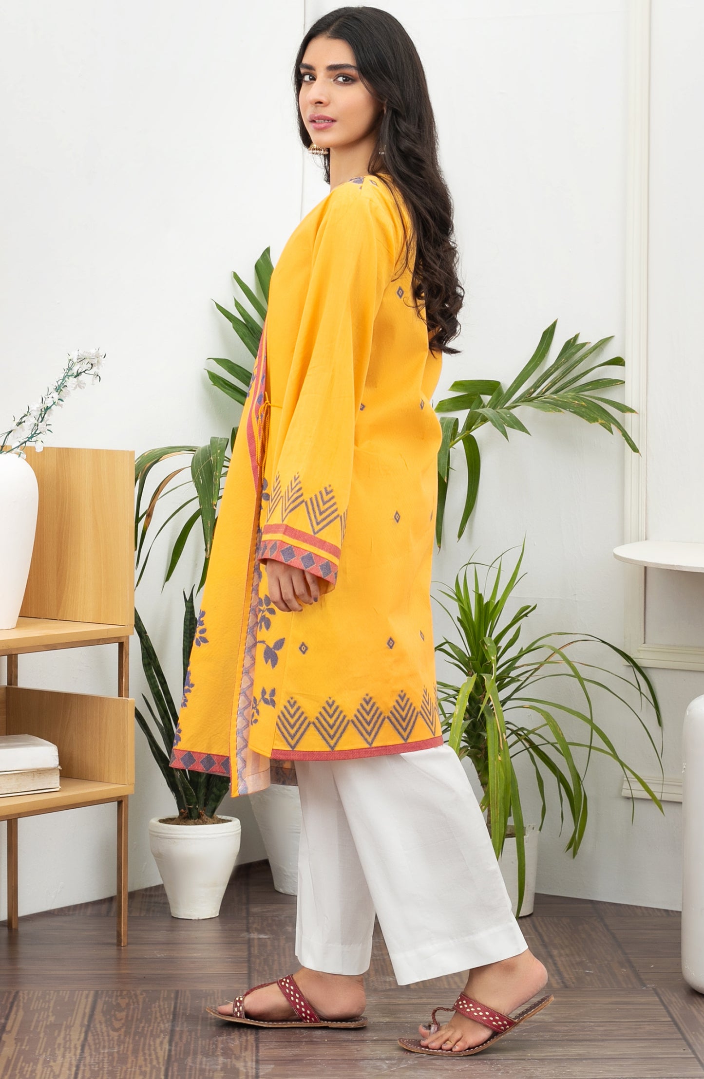 HCS-22-068/U YELLOW JACQUARD SCSHIRT UNSTITCHED SHIRT
