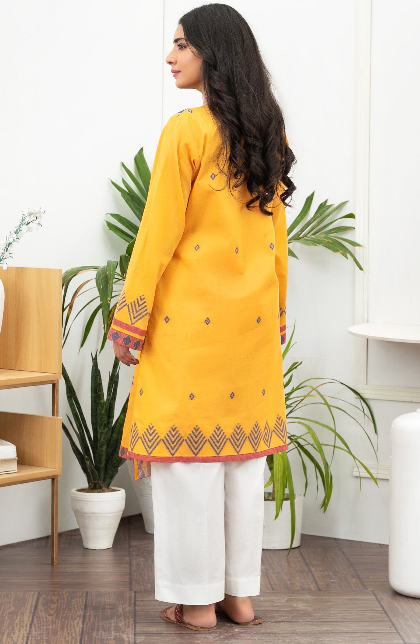 HCS-22-068/U YELLOW JACQUARD SCSHIRT UNSTITCHED SHIRT