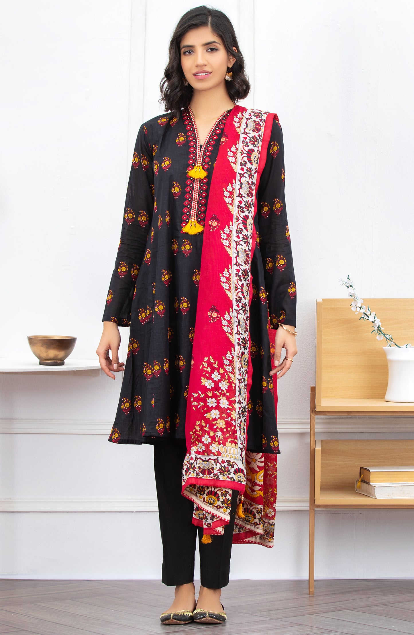 Unstitched 3 Piece Printed Lawn Suit