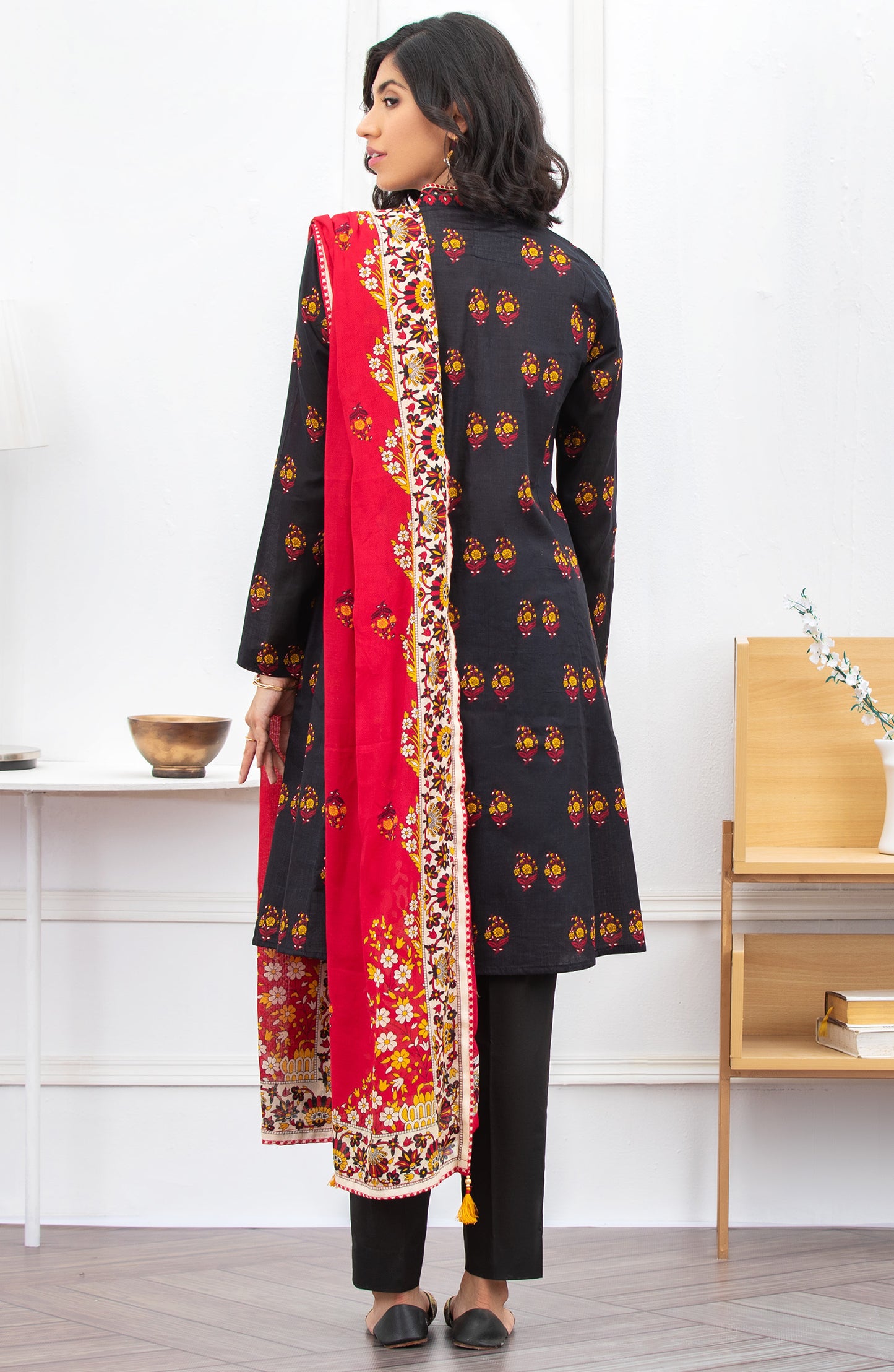 Unstitched 3 Piece Printed Lawn Suit