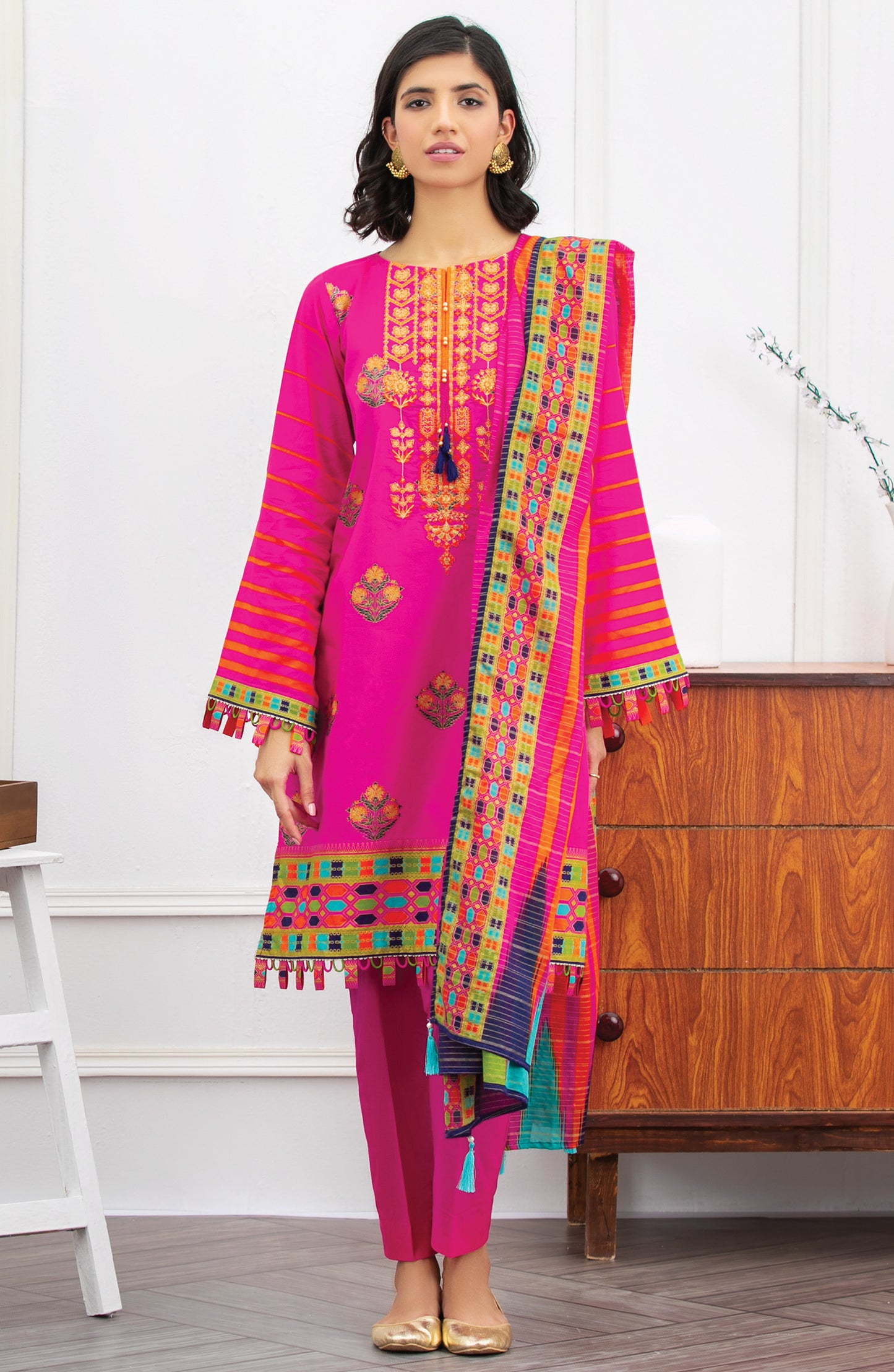 Unstitched 3 Piece Embroidered Lawn Suit