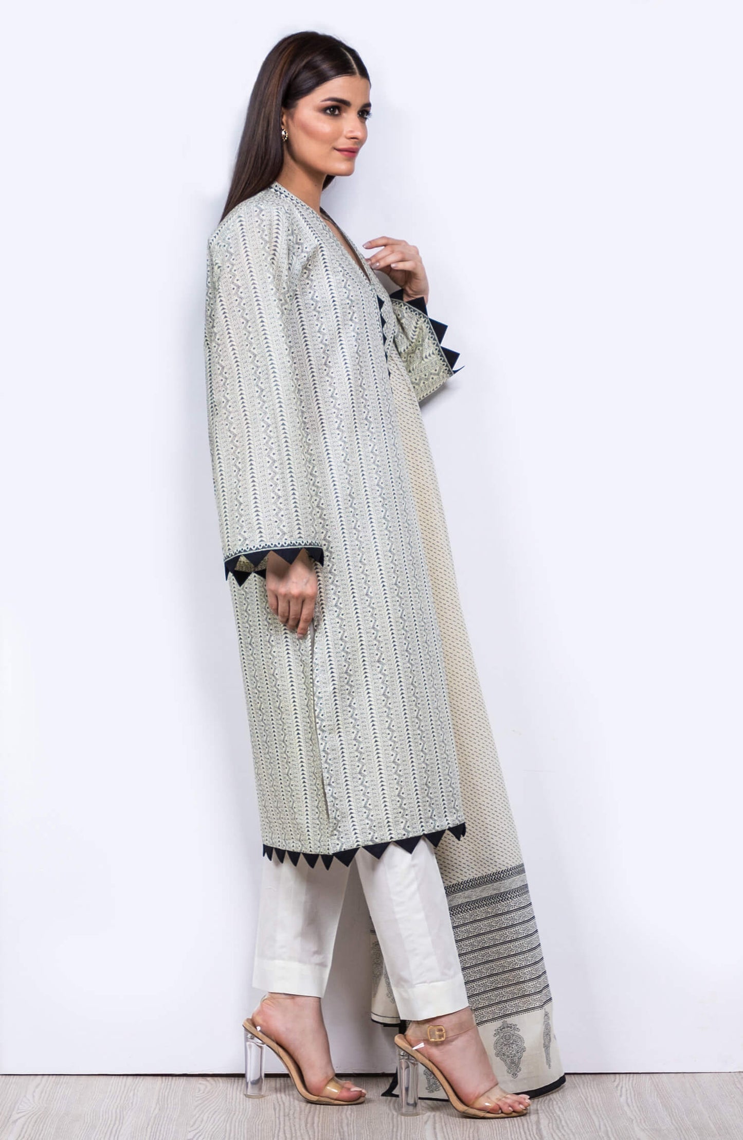Unstitched 3 Piece Embroidered Lawn Suit
