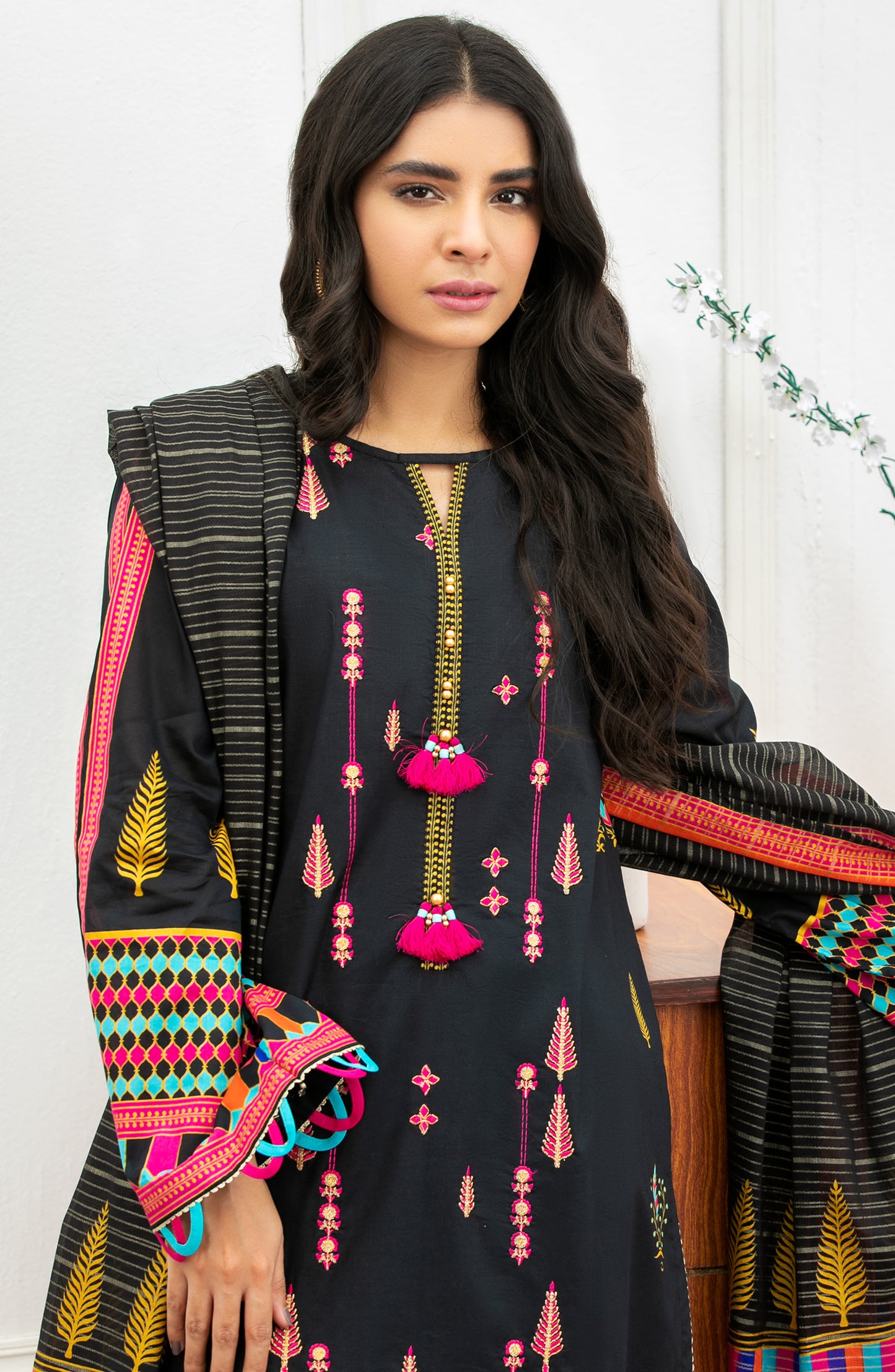 Unstitched 3 Piece Embroidered Lawn Suit