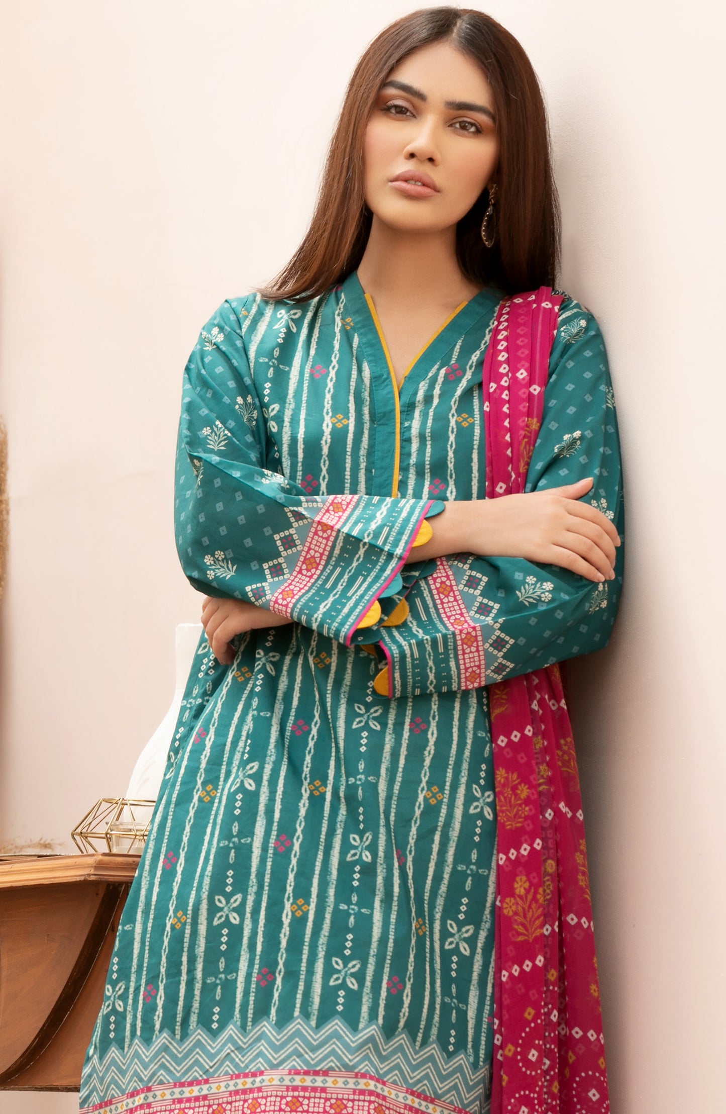 Unstitched 2 Piece Printed Lawn Shirt Chiffon Dupatta