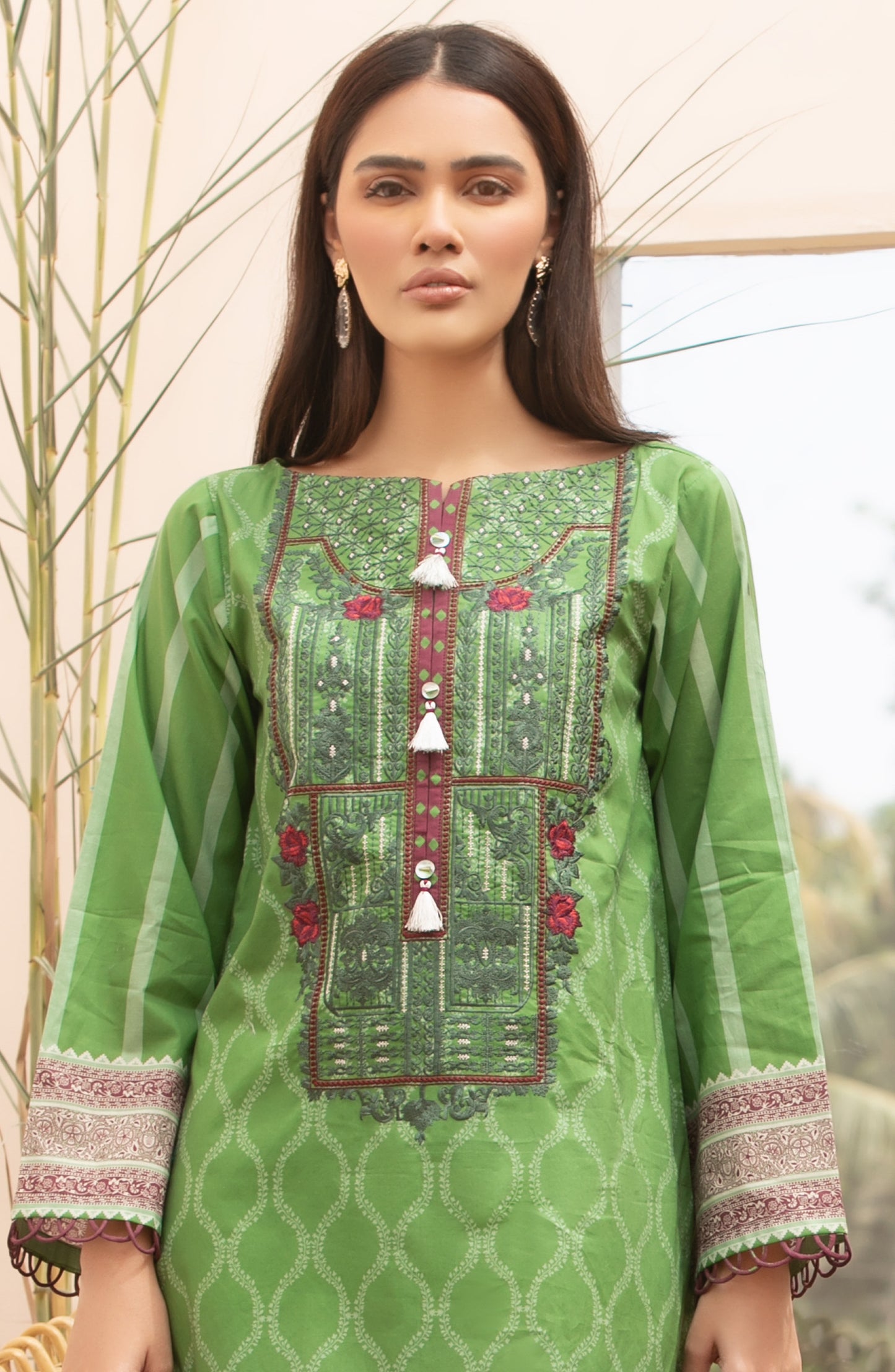 Unstitched 2 Piece Embroidered Lawn Shirt Dupatta