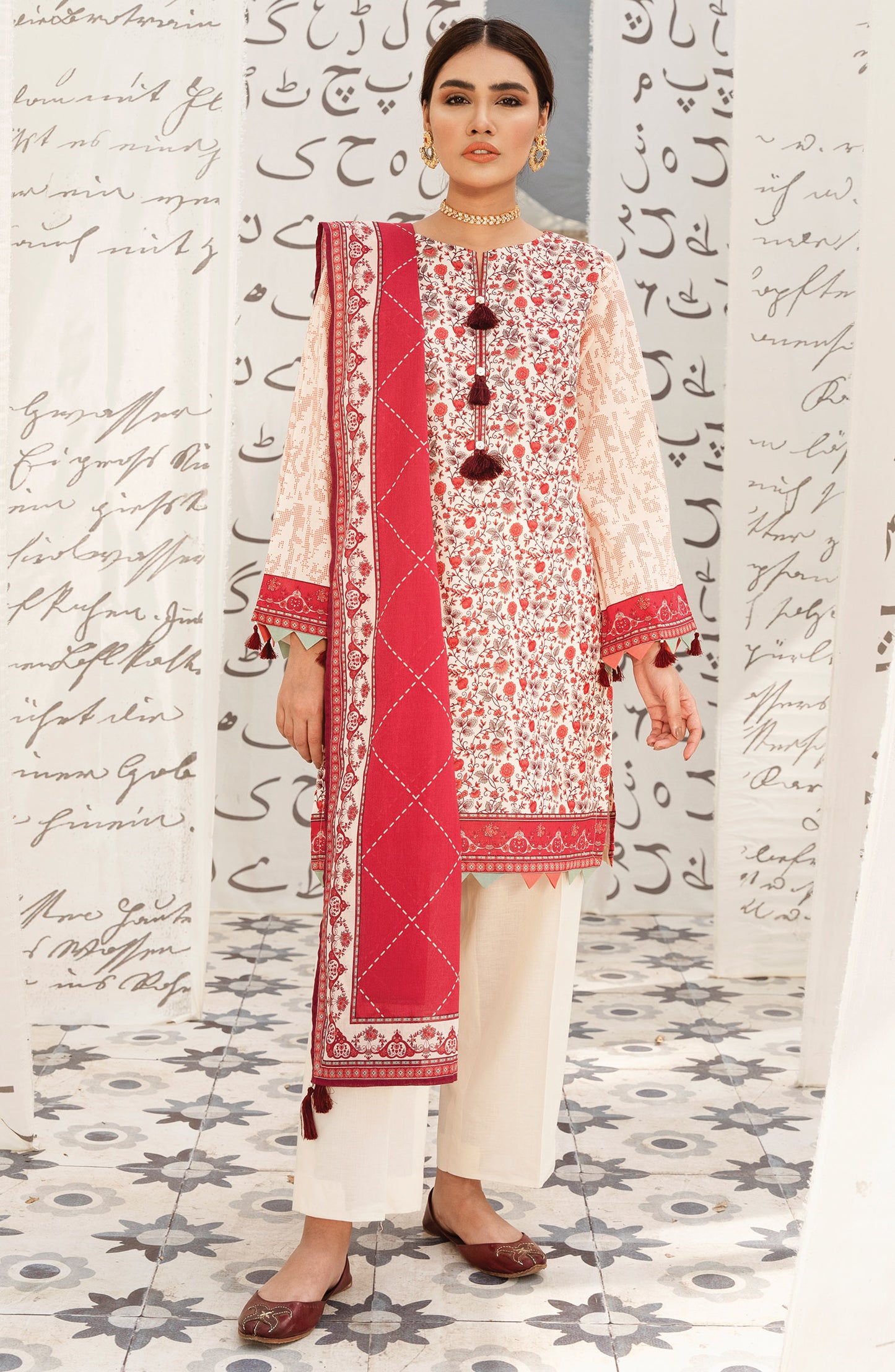 Unstitched 3 Piece Printed Lawn Suit