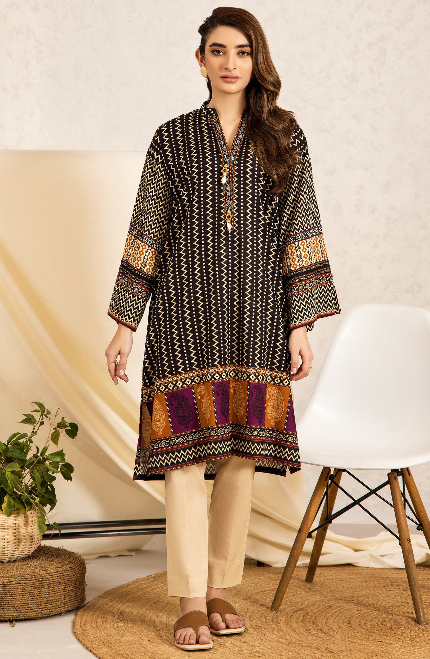 Stitched 1 Piece Printed Khaddar Shirt