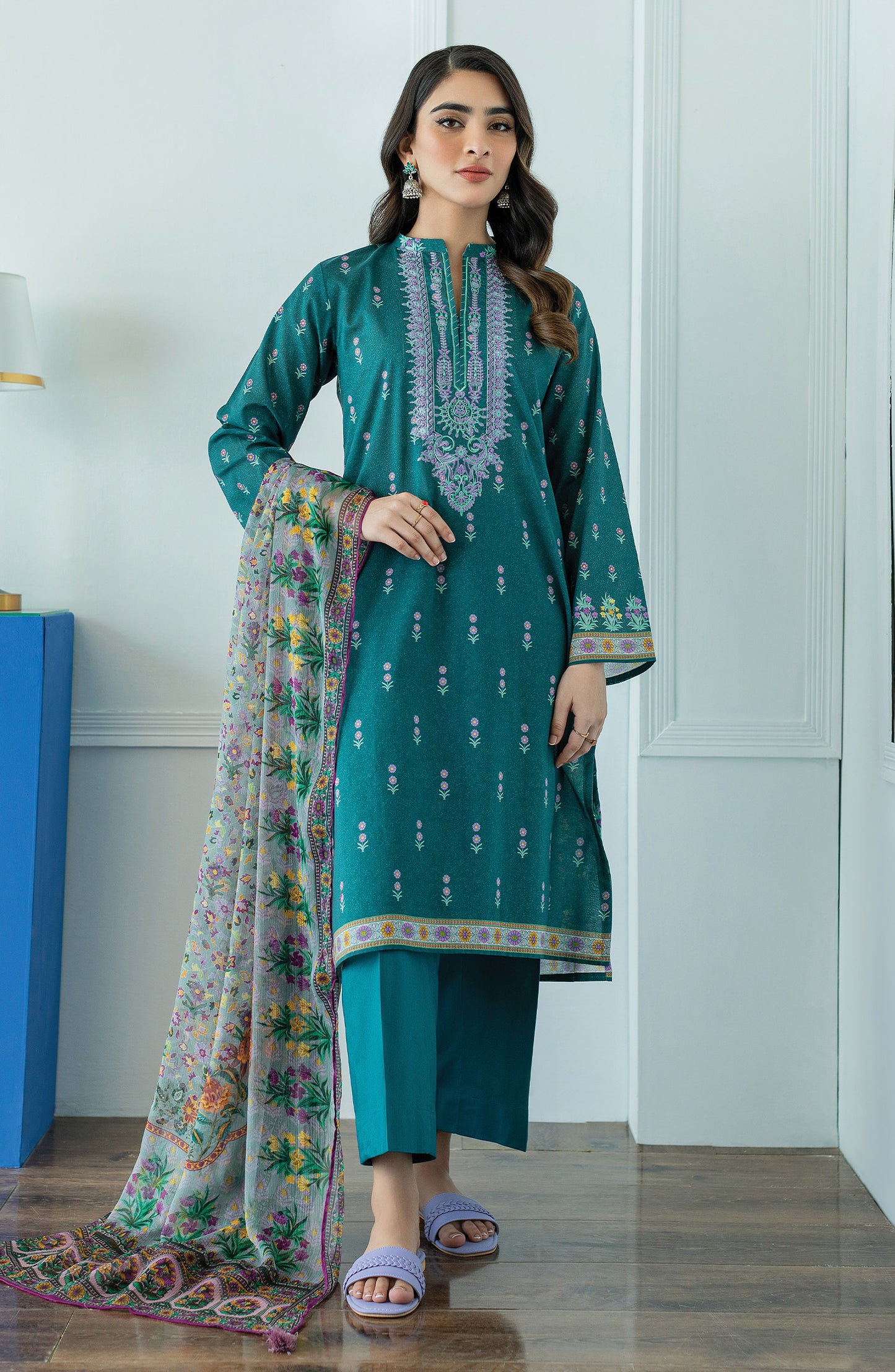 OTL-23-031/S GREEN LAWN  READY TO WEAR SHIRT DUPATTA PANTS