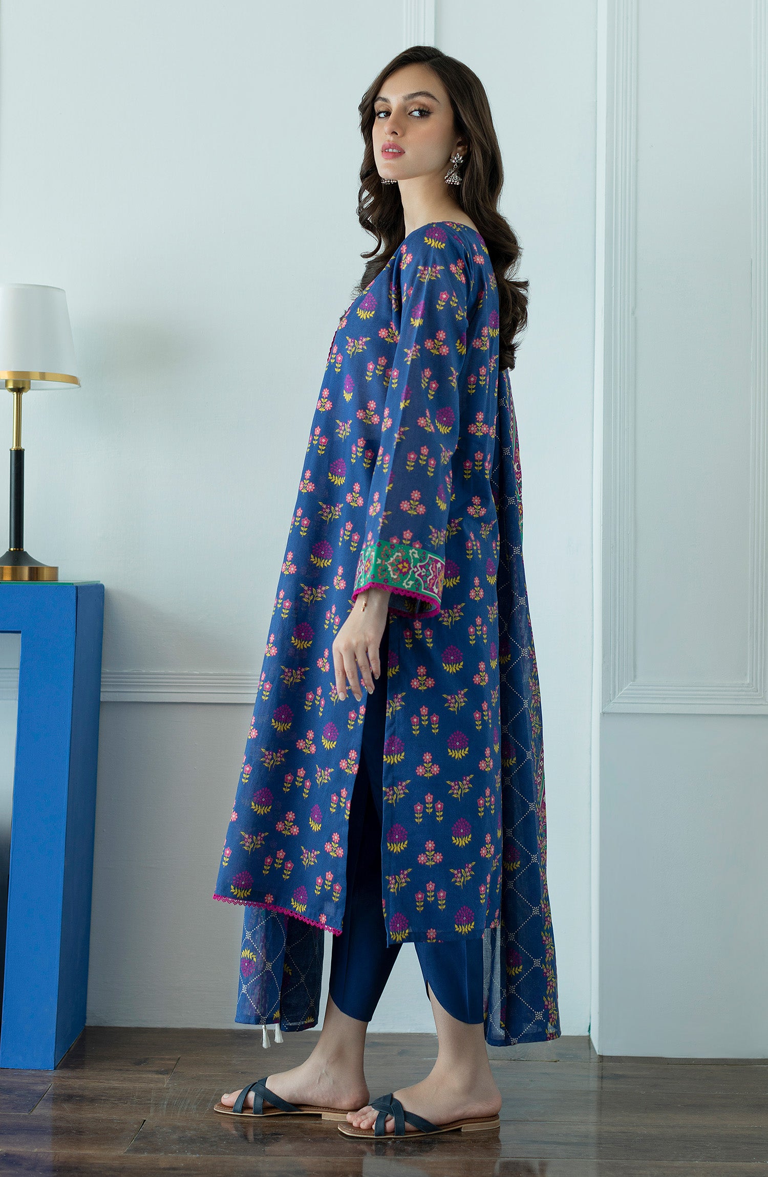 OTL-23-084/U BLUE LAWN  UNSTITCHED SHIRT DUPATTA PANTS