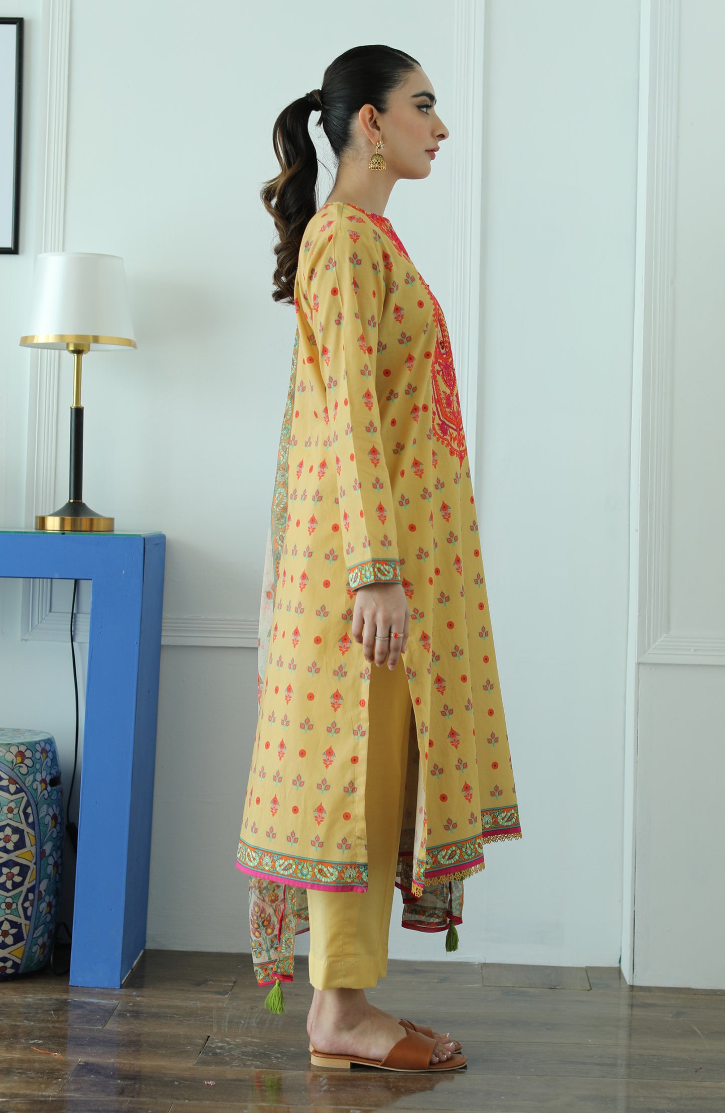 OTL-23-029/S BEIGE LAWN  READY TO WEAR SHIRT DUPATTA PANTS