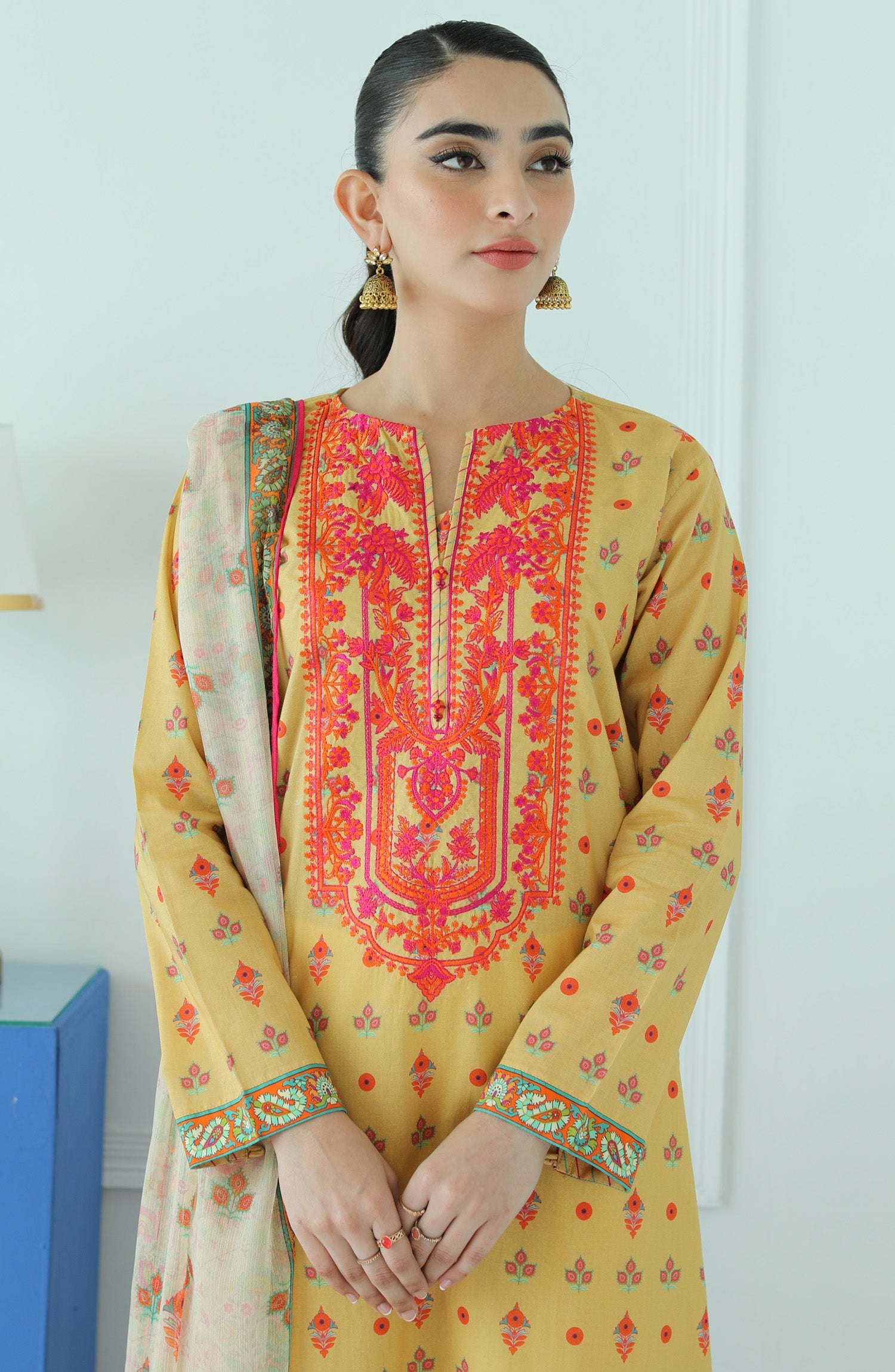 OTL-23-029/S BEIGE LAWN  READY TO WEAR SHIRT DUPATTA PANTS