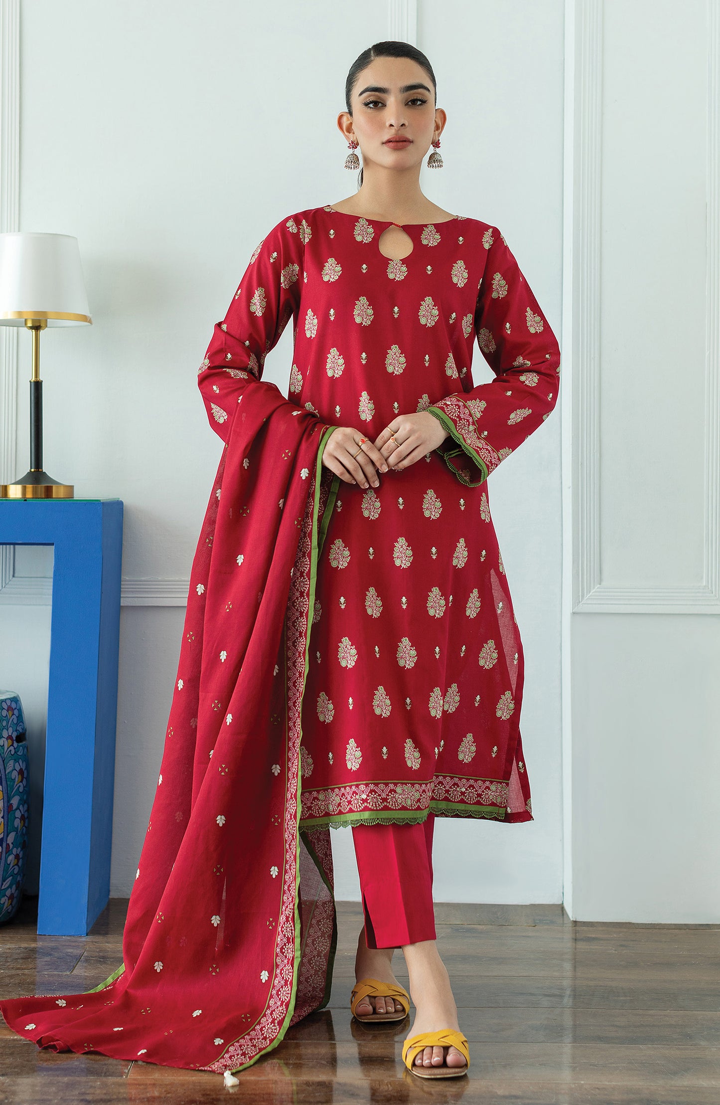 OTL-23-069/S RED LAWN  READY TO WEAR SHIRT DUPATTA PANTS