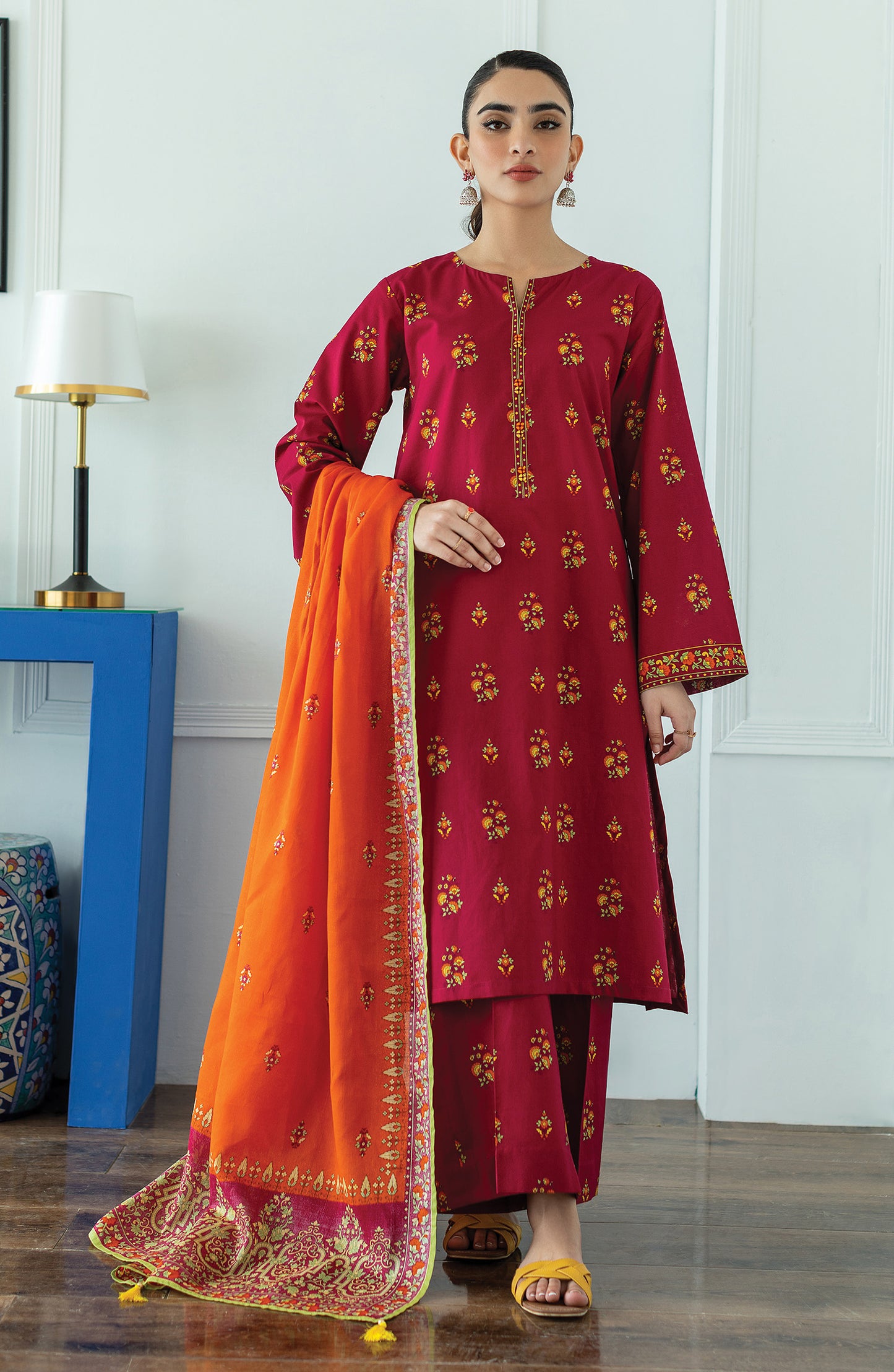 OTL-23-051/U MAROON LAWN  UNSTITCHED SHIRT DUPATTA PANTS