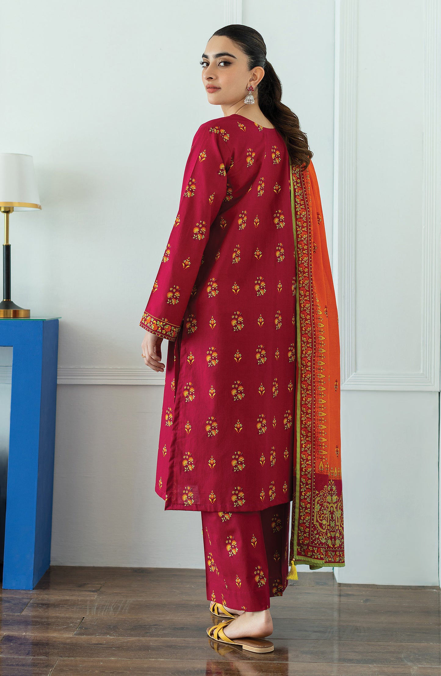 OTL-23-051/U MAROON LAWN  UNSTITCHED SHIRT DUPATTA PANTS