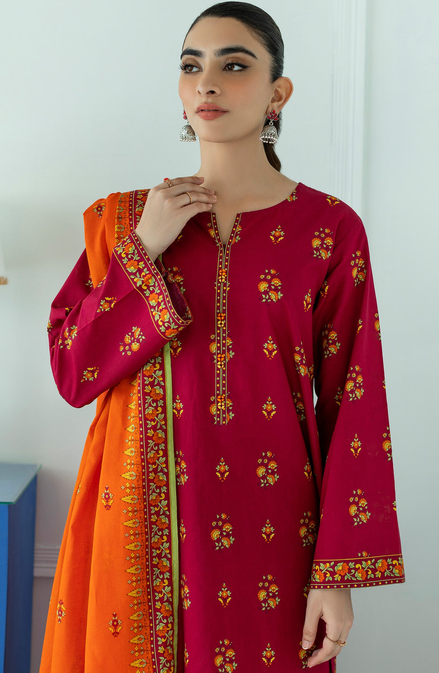 OTL-23-051/U MAROON LAWN  UNSTITCHED SHIRT DUPATTA PANTS