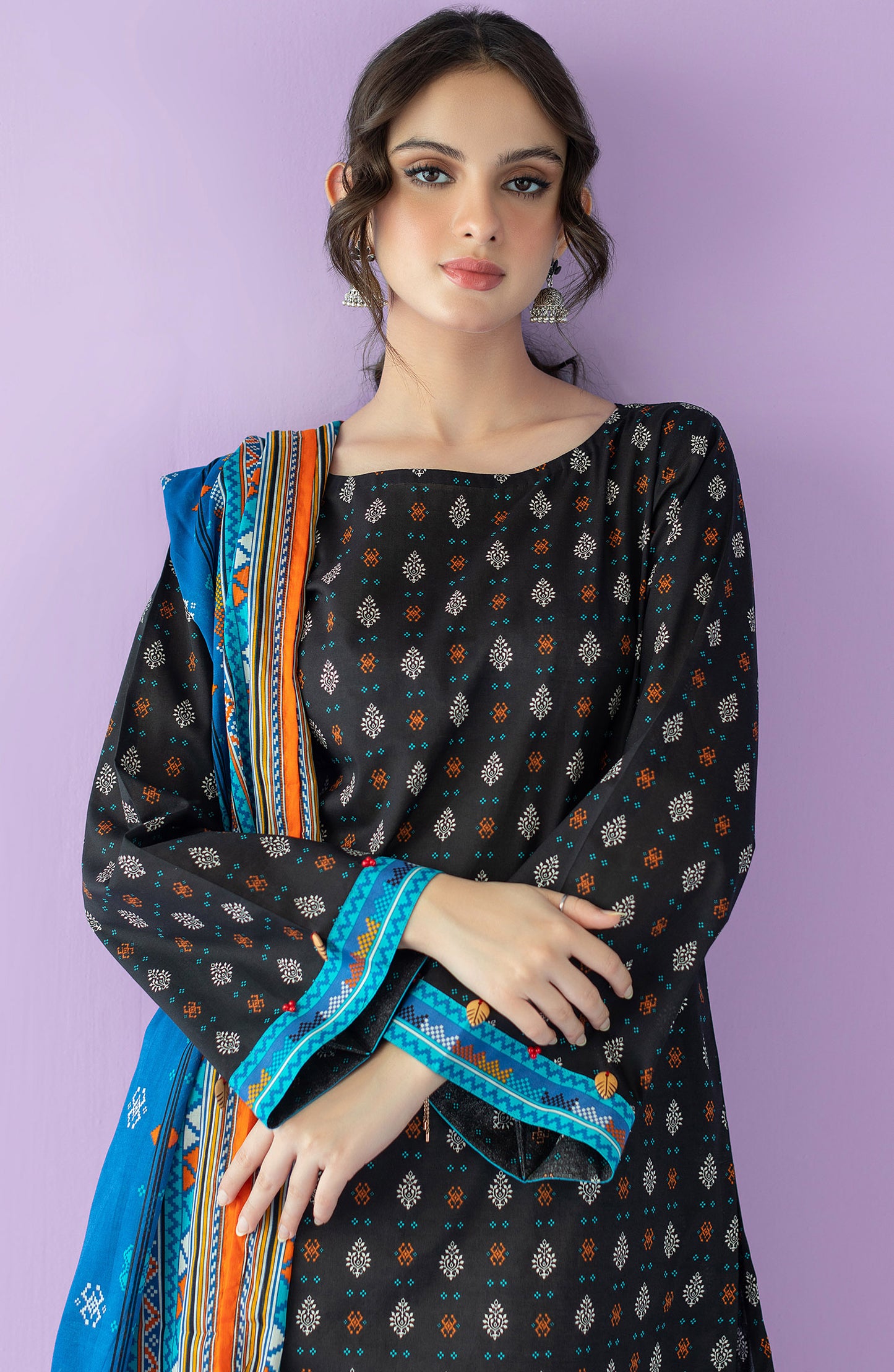 NRDS-23-039/S BLACK LAWN  READY TO WEAR SHIRT DUPATTA