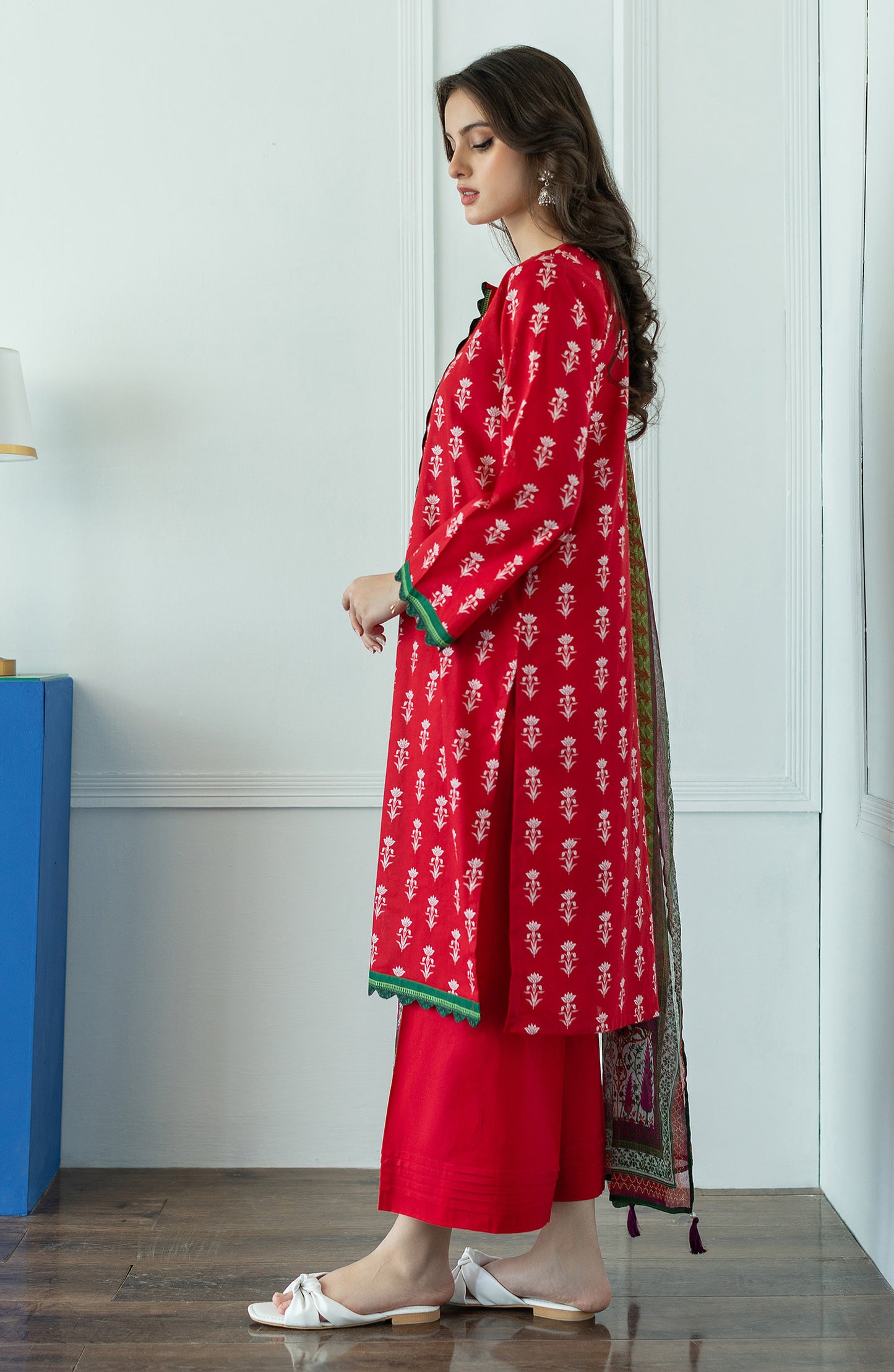 OTL-23-064/U RED LAWN  UNSTITCHED SHIRT DUPATTA PANTS