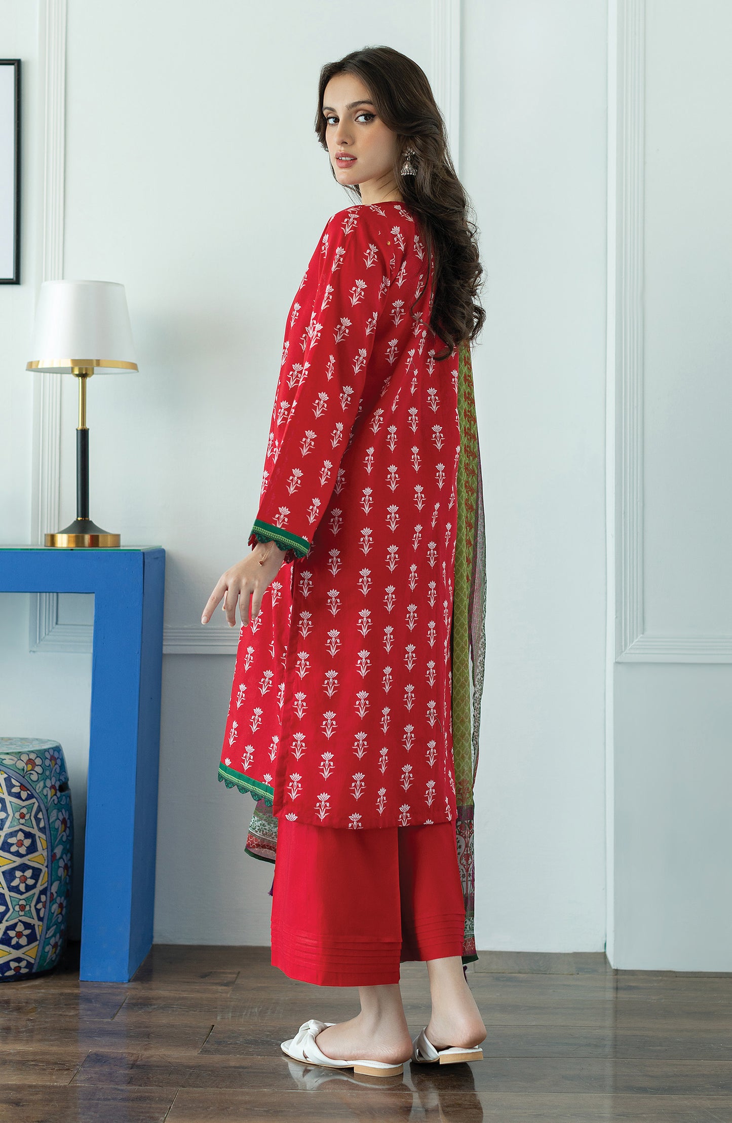 OTL-23-064/U RED LAWN  UNSTITCHED SHIRT DUPATTA PANTS