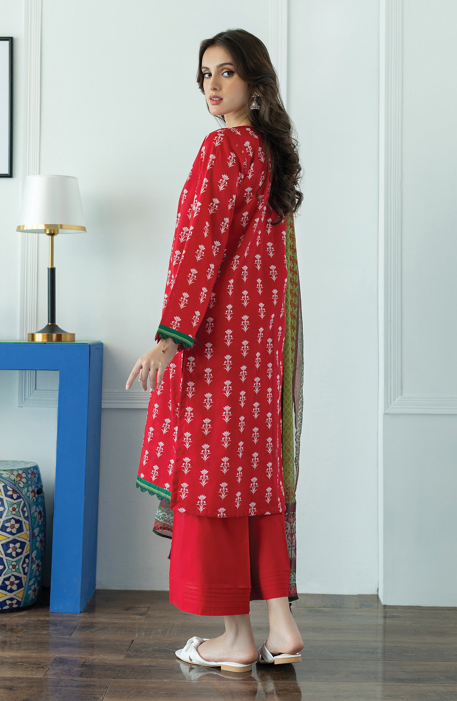 OTL-23-064/U RED LAWN  UNSTITCHED SHIRT DUPATTA PANTS