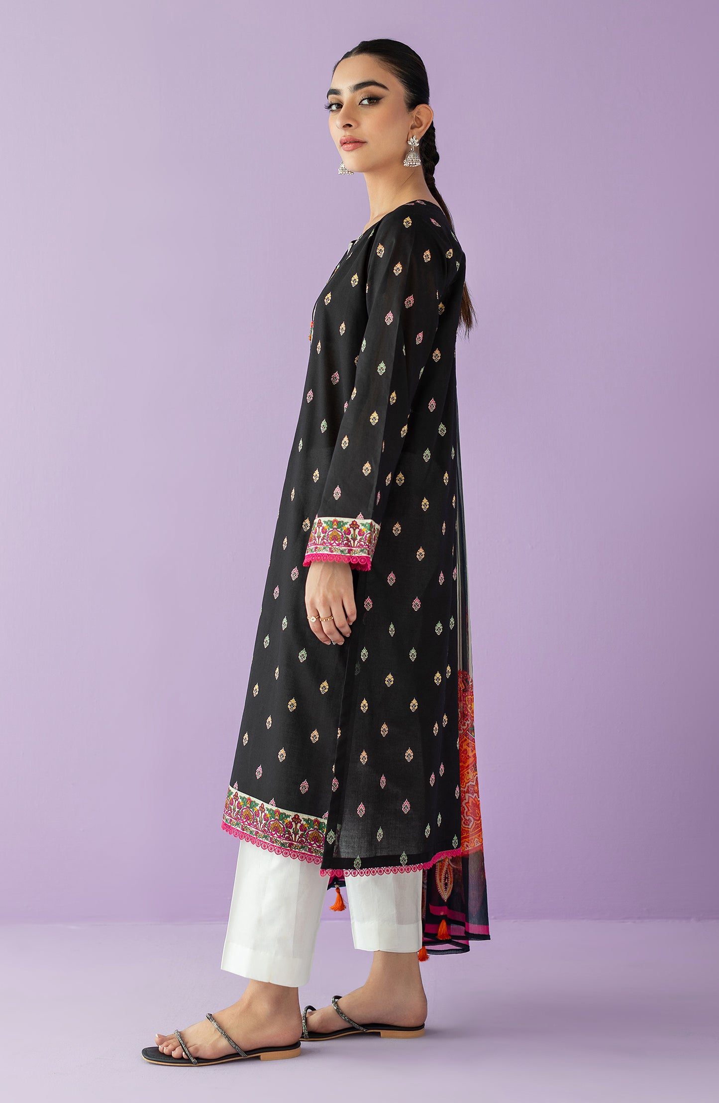 NRDS-23-015/S BLACK LAWN  READY TO WEAR SHIRT DUPATTA