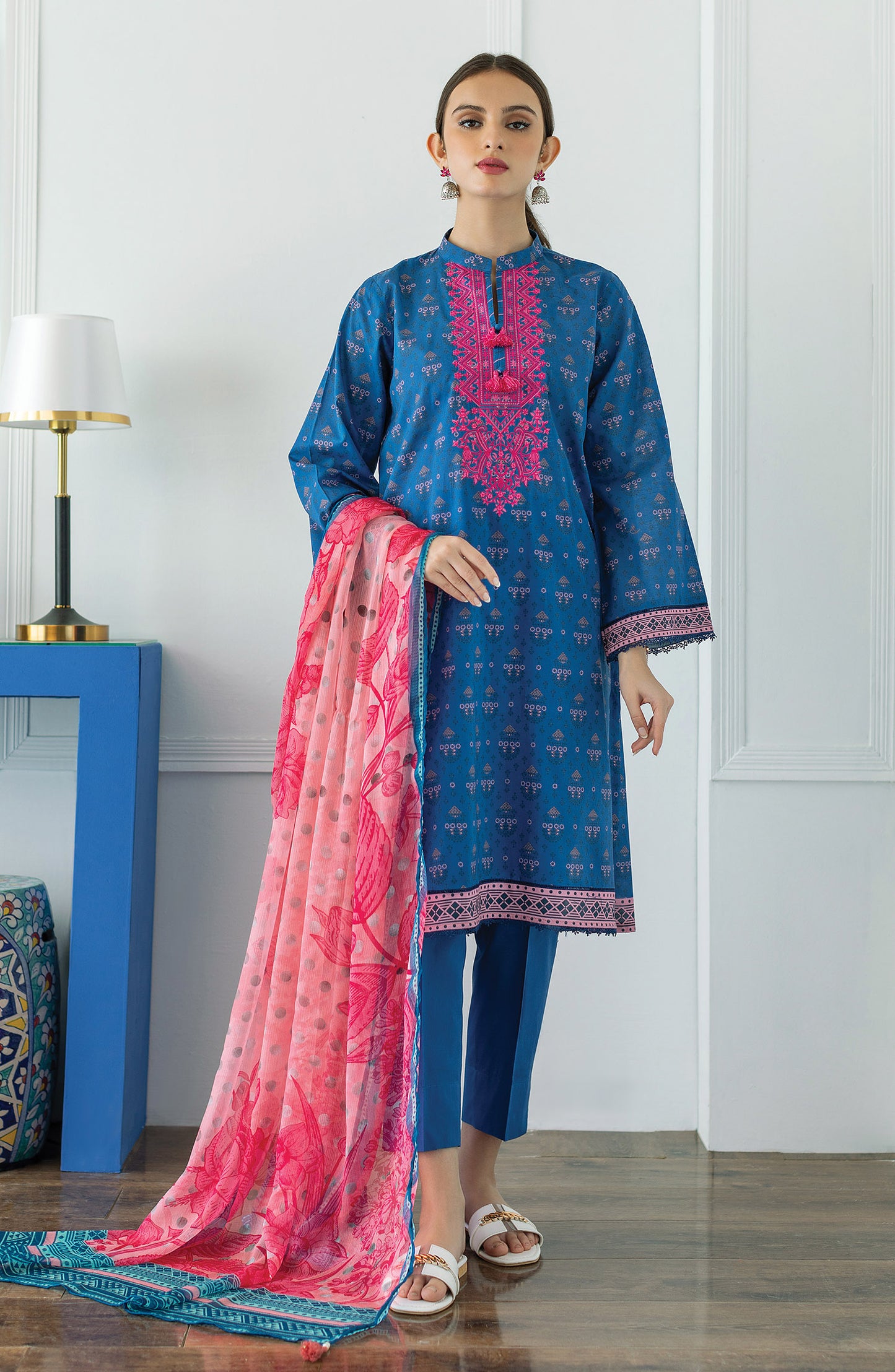 OTL-23-032/U BLUE LAWN  UNSTITCHED SHIRT DUPATTA PANTS