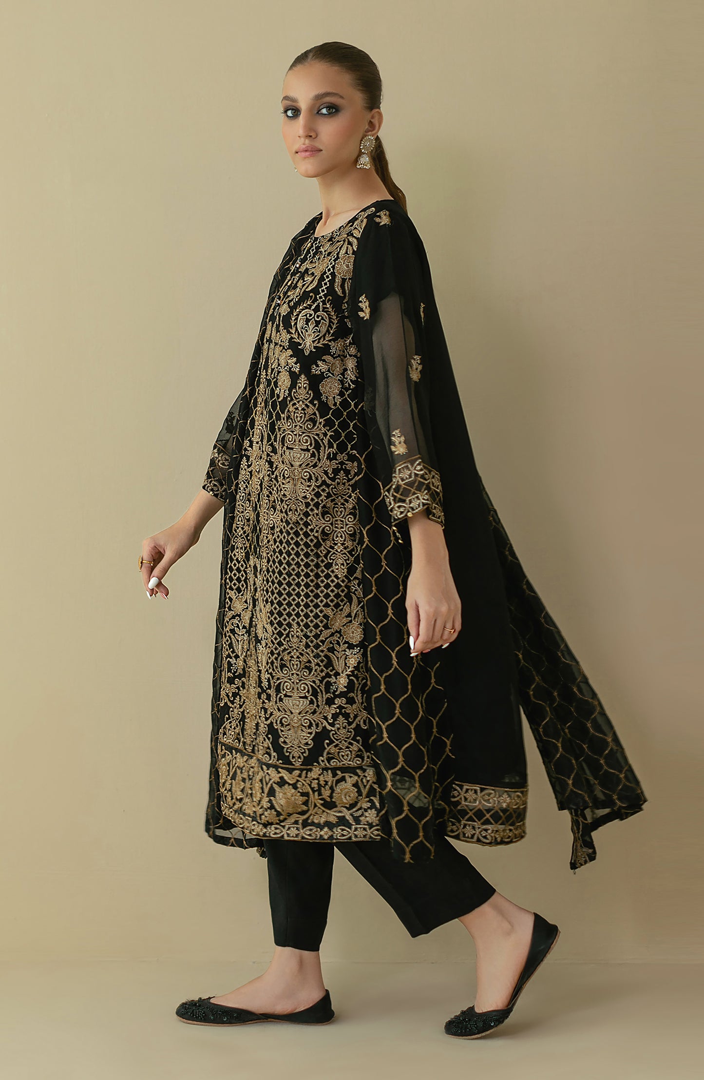 NRF-022/S BLACK CHIFFON  READY TO WEAR SHIRT DUPATTA PANTS