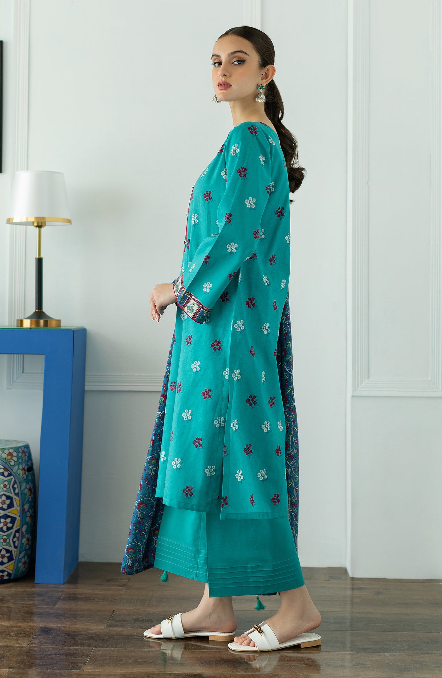 OTL-23-074/S TURQUOISE LAWN  READY TO WEAR SHIRT DUPATTA PANTS