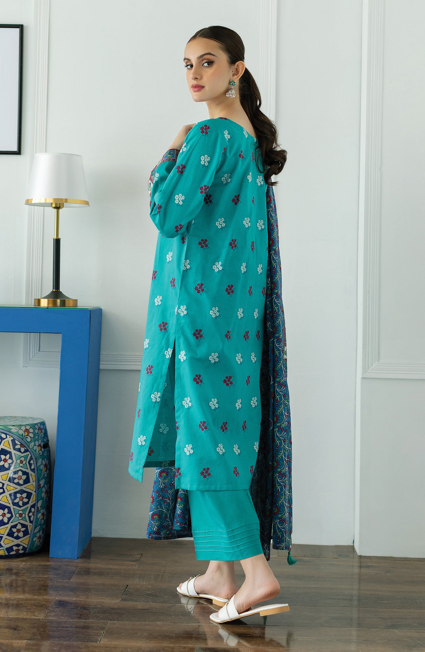 OTL-23-074/S TURQUOISE LAWN  READY TO WEAR SHIRT DUPATTA PANTS