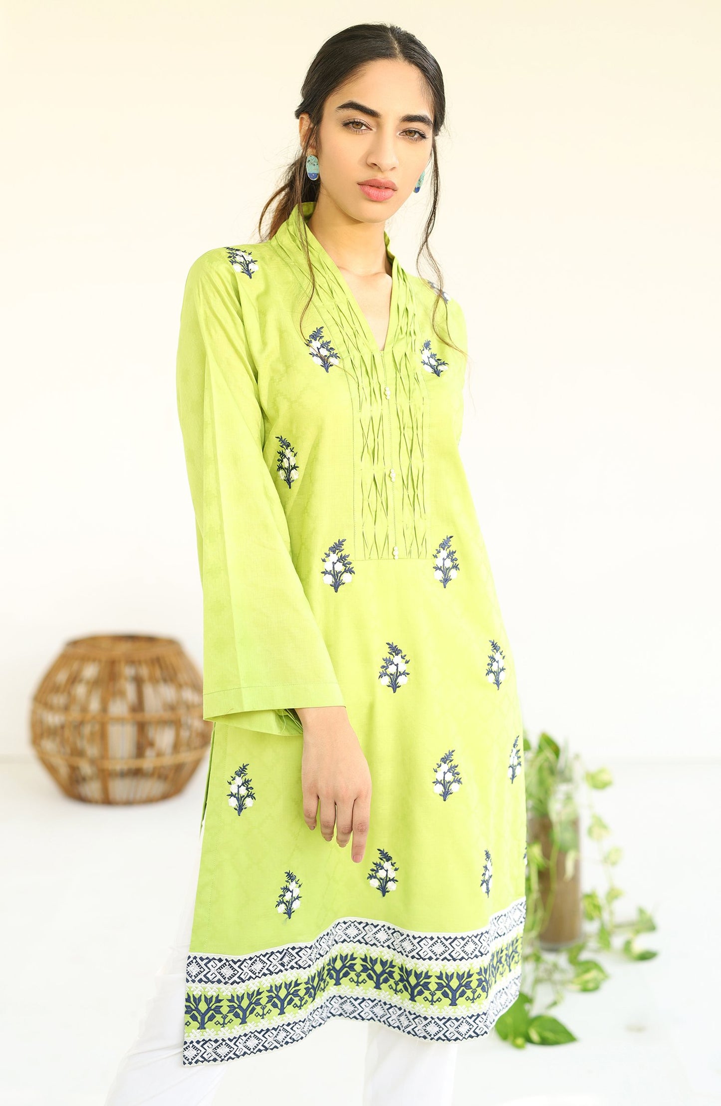 Stitched 1 Piece Embroidered Jacquard Shirt