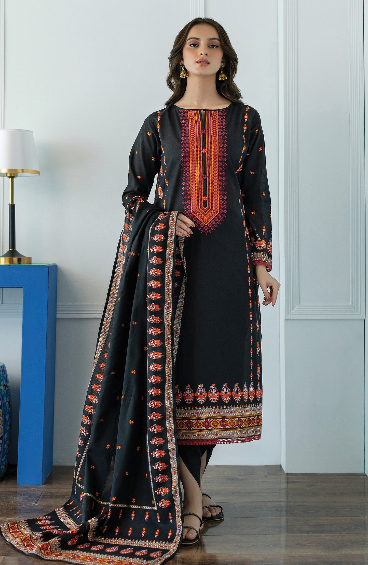 OTL-23-048/U BLACK LAWN  UNSTITCHED SHIRT DUPATTA PANTS