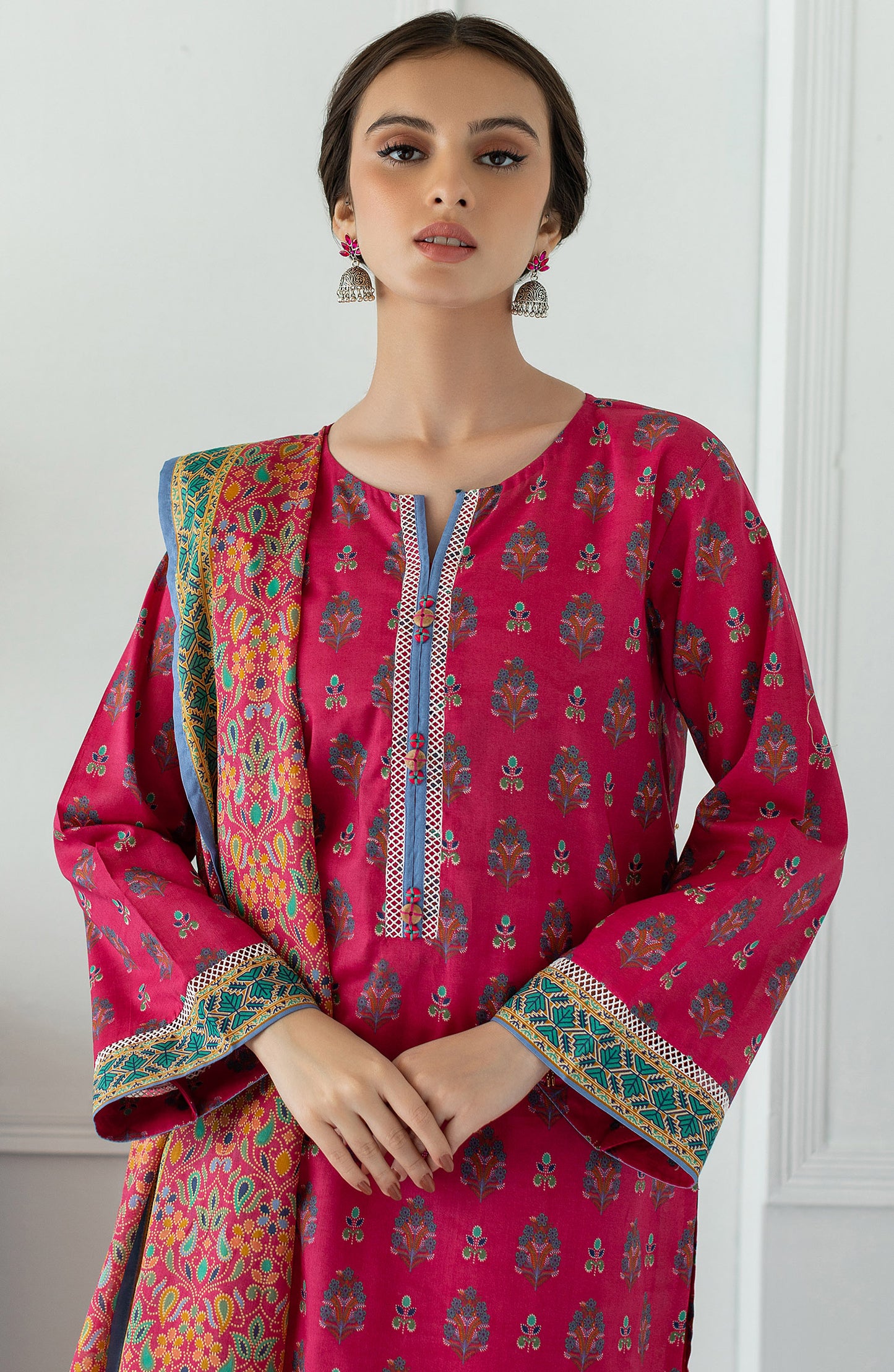 OTL-23-001/S RED LAWN  READY TO WEAR SHIRT DUPATTA PANTS