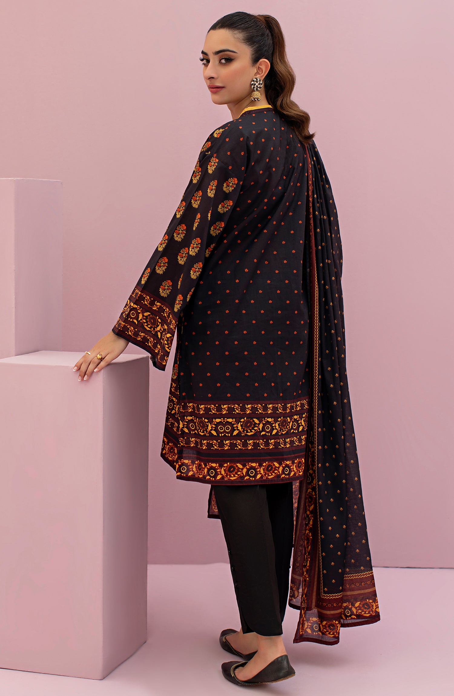 OTL-22-097/U BLACK LAWN  UNSTITCHED SHIRT DUPATTA PANTS