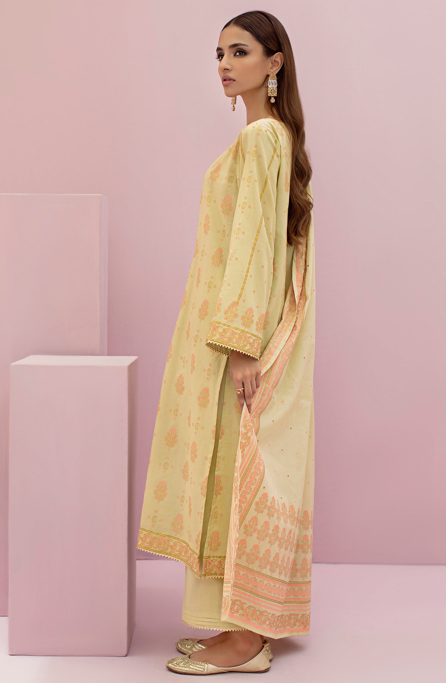 OTL-22-081/U GREEN LAWN  UNSTITCHED SHIRT DUPATTA PANTS