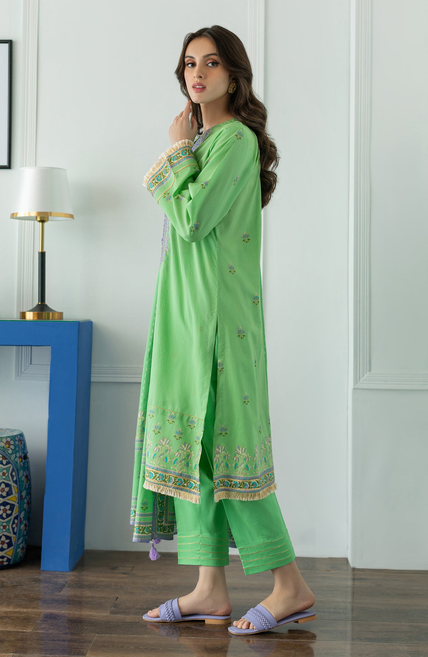 OTL-23-026/U GREEN LAWN  UNSTITCHED SHIRT DUPATTA PANTS