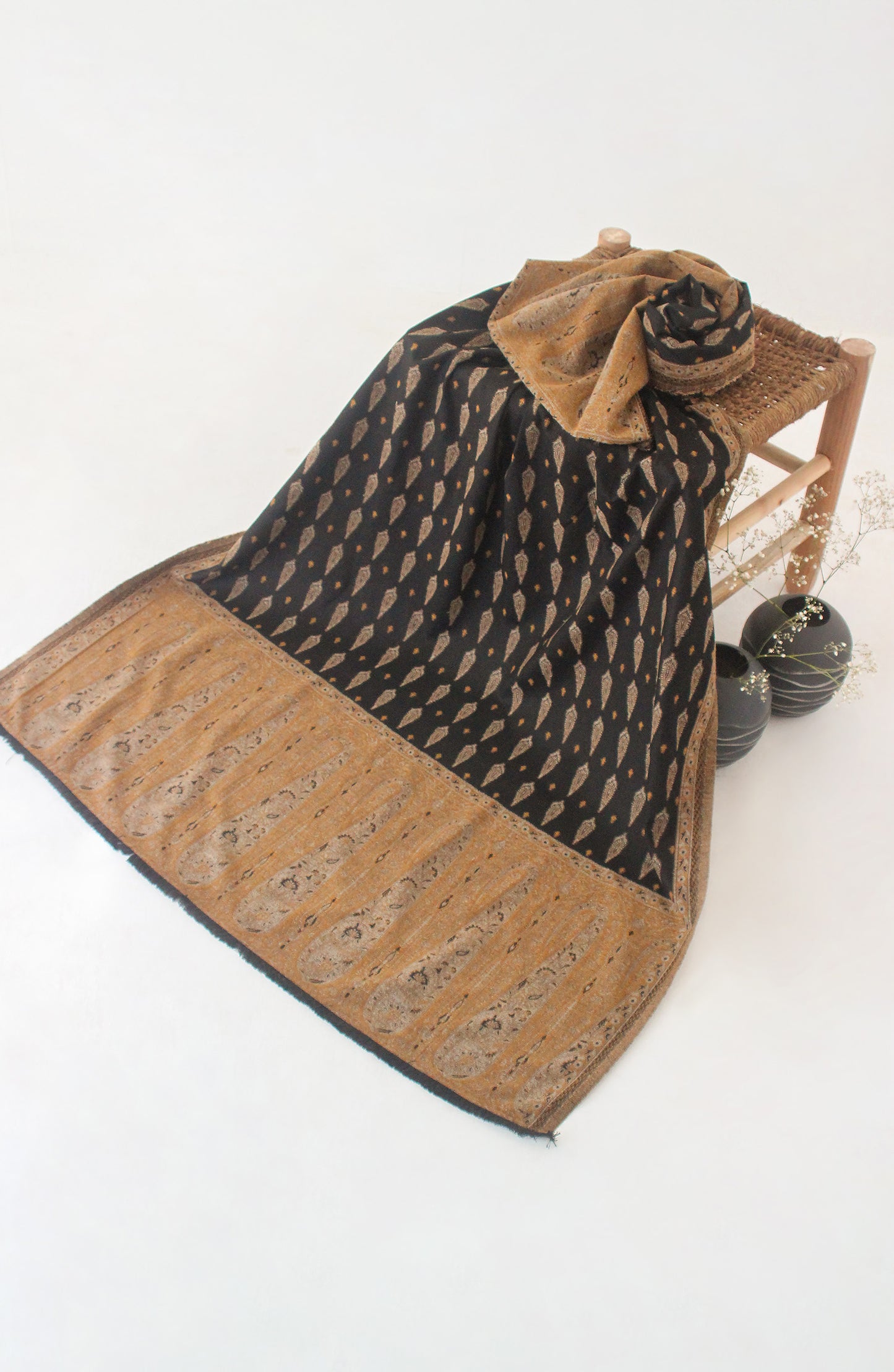 NA-D-PL-22-002 JACQUARD  ACCESSORIES SHAWL