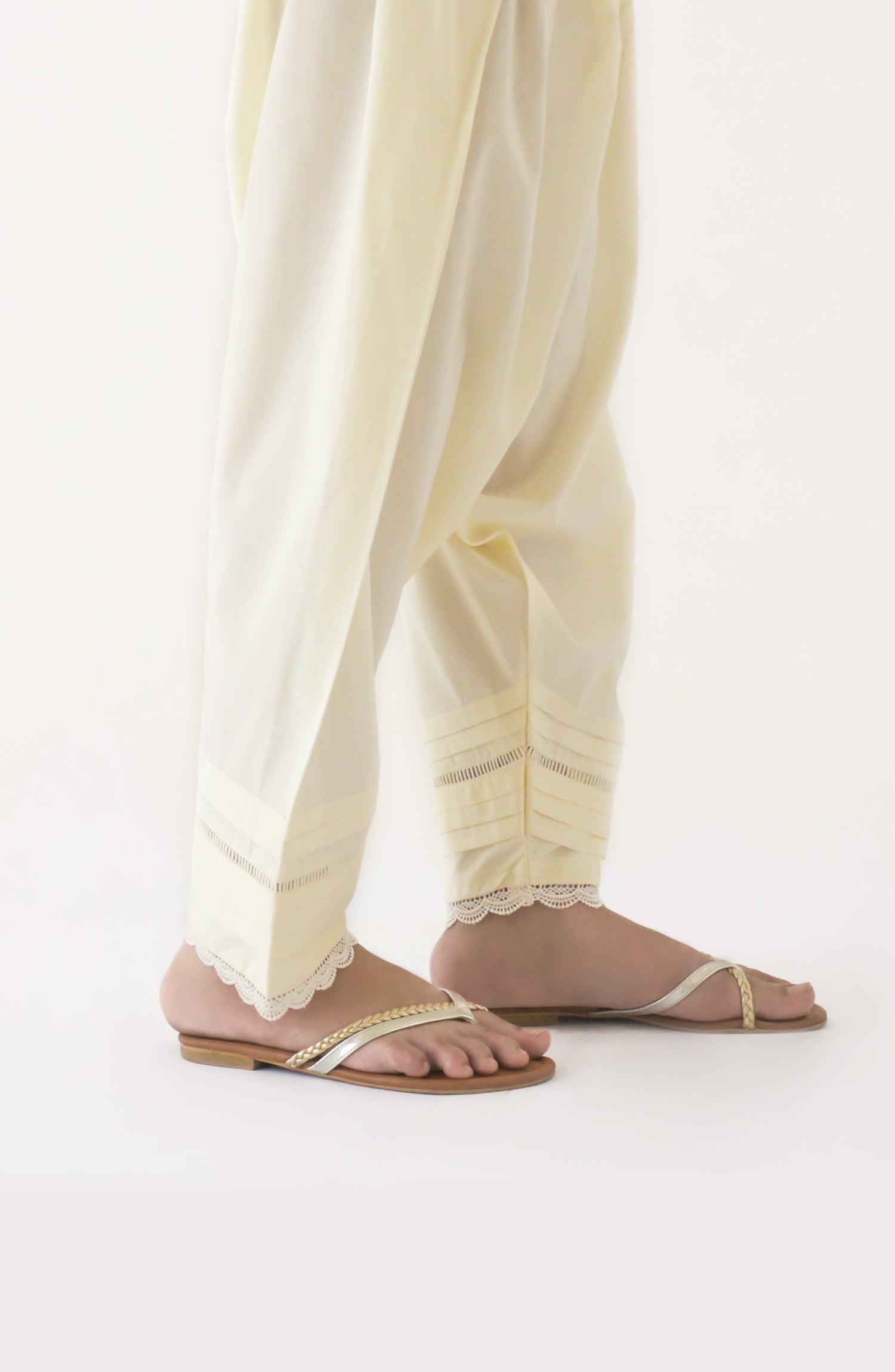 NRP-128/S CREAM CAMBRIC SCSHALWAR STITCHED BOTTOMS SHALWAR