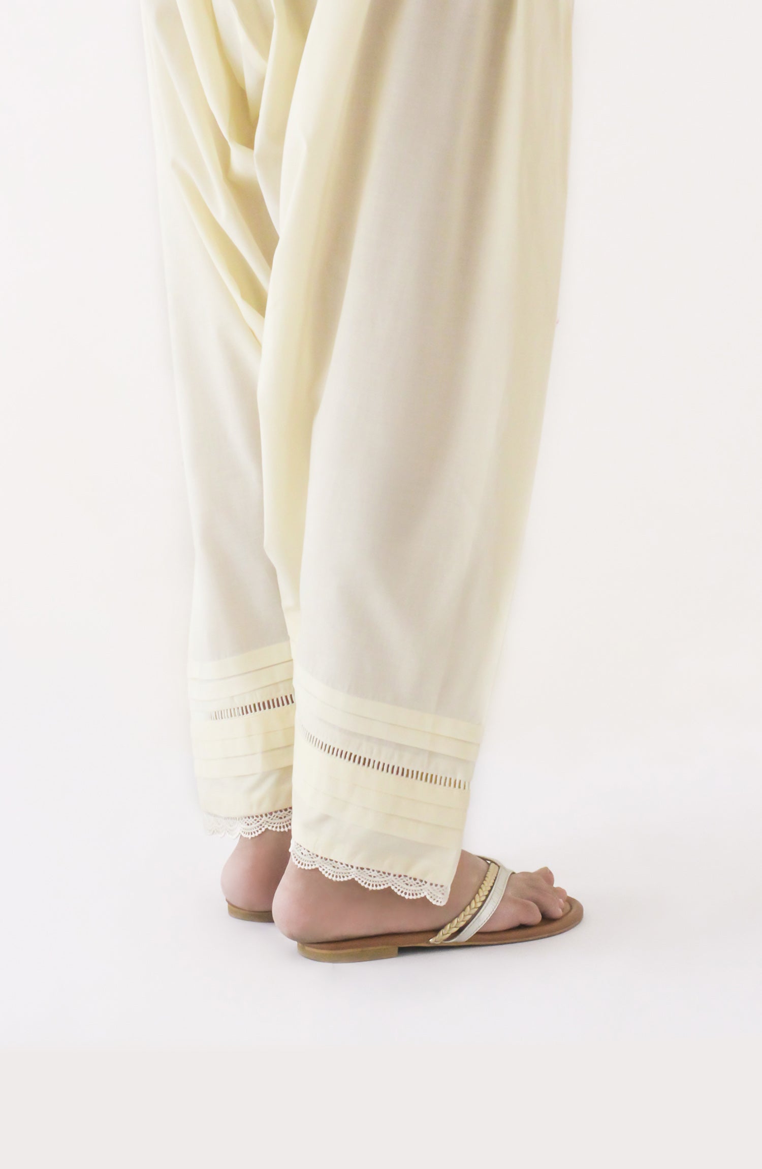 NRP-128/S CREAM CAMBRIC SCSHALWAR STITCHED BOTTOMS SHALWAR
