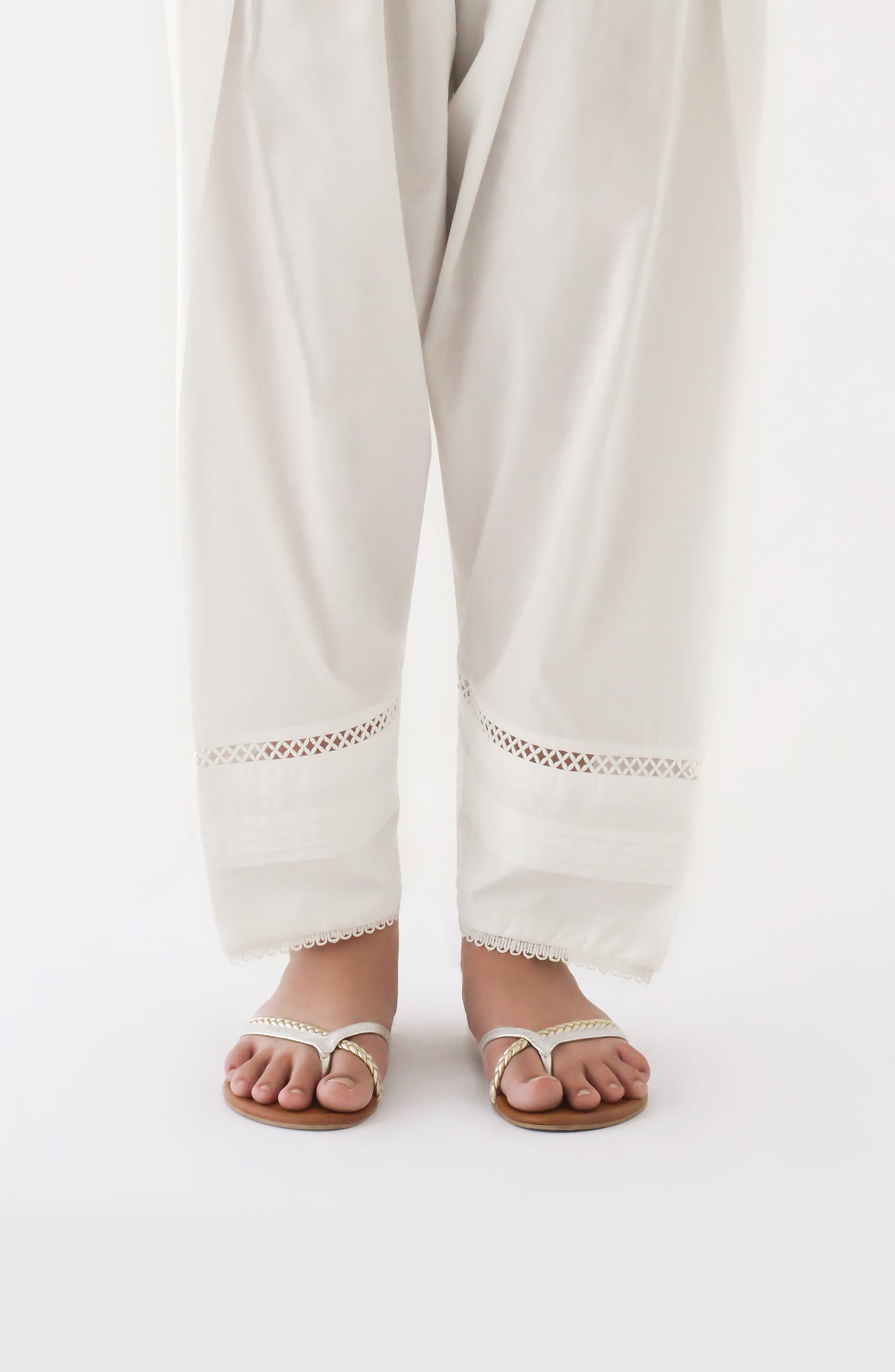 NRP-127/S WHITE CAMBRIC SCSHALWAR STITCHED BOTTOMS SHALWAR