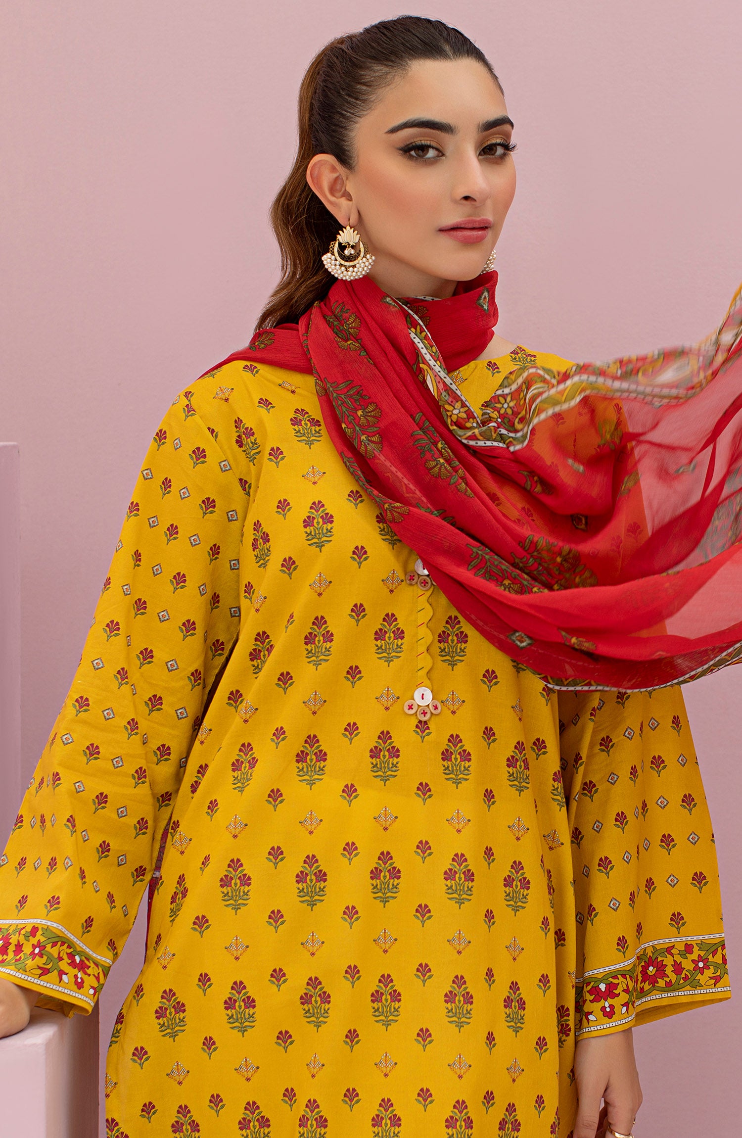 NRDS-22-043/U YELLOW LAWN  UNSTITCHED SHIRT DUPATTA