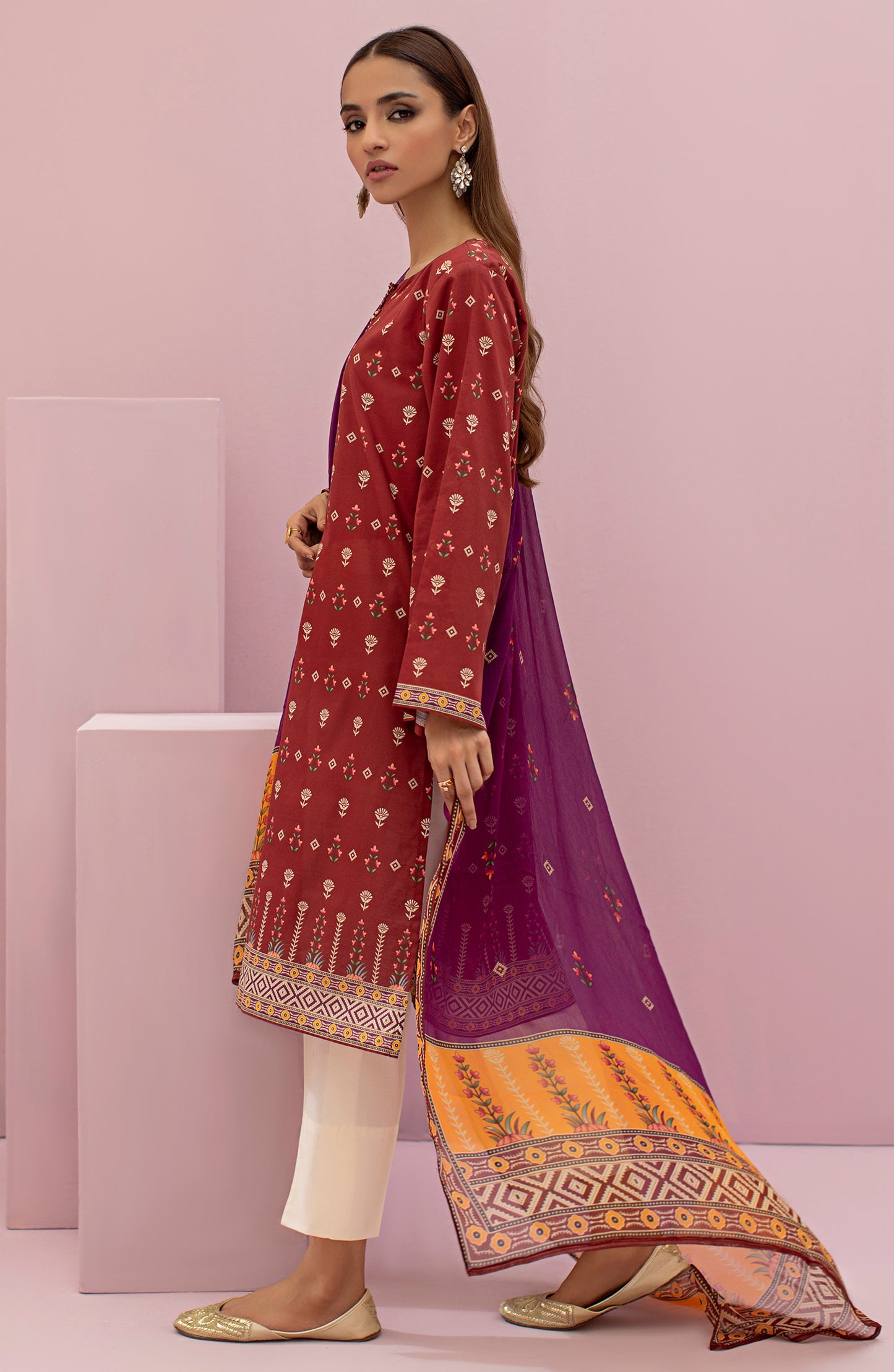 NRDS-22-037/S MAROON LAWN  READY TO WEAR SHIRT DUPATTA