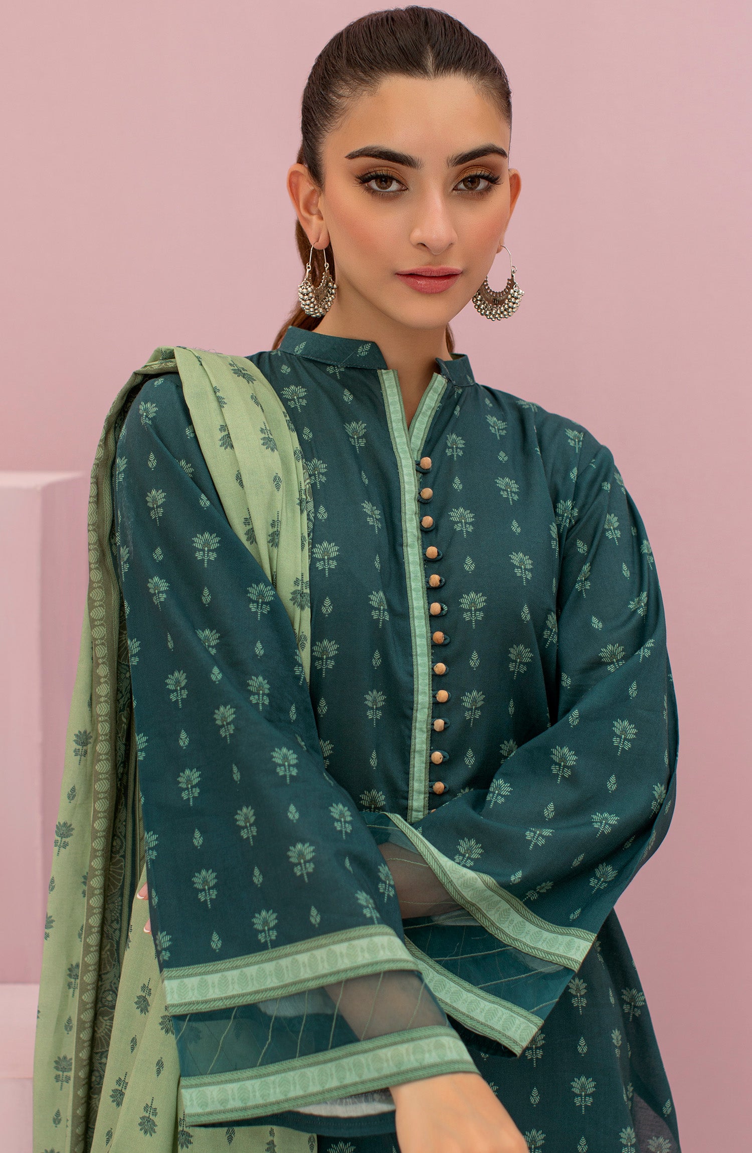 OTL-22-093/U GREEN LAWN  UNSTITCHED SHIRT DUPATTA PANTS
