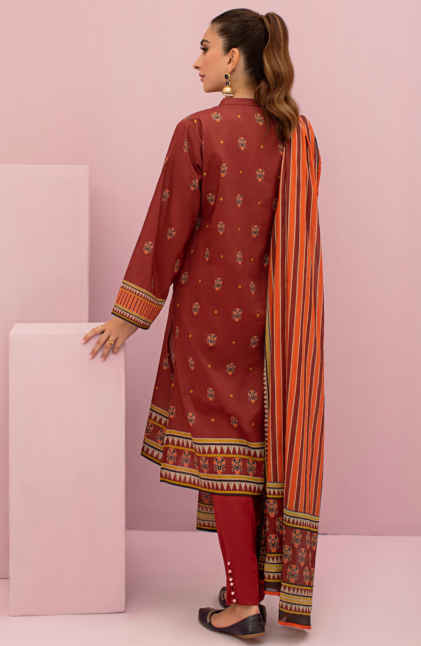 OTL-22-110/U MAROON LAWN  UNSTITCHED SHIRT DUPATTA PANTS