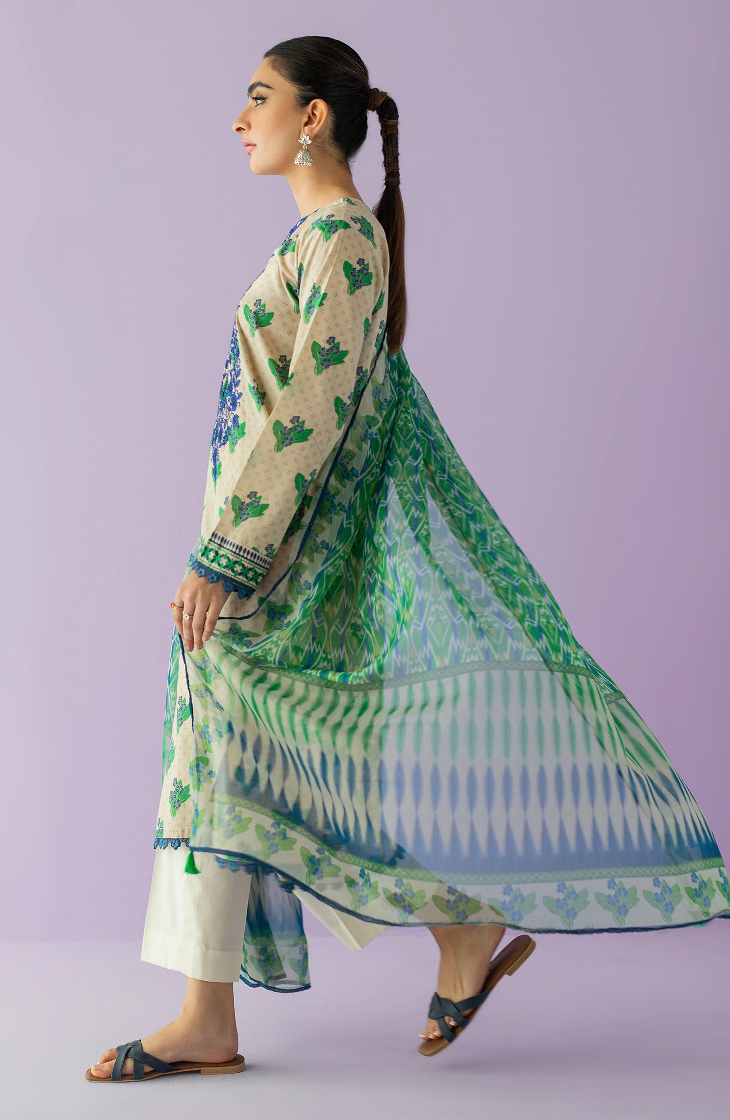 NRDS-23-020/U BEIGE LAWN  UNSTITCHED SHIRT DUPATTA