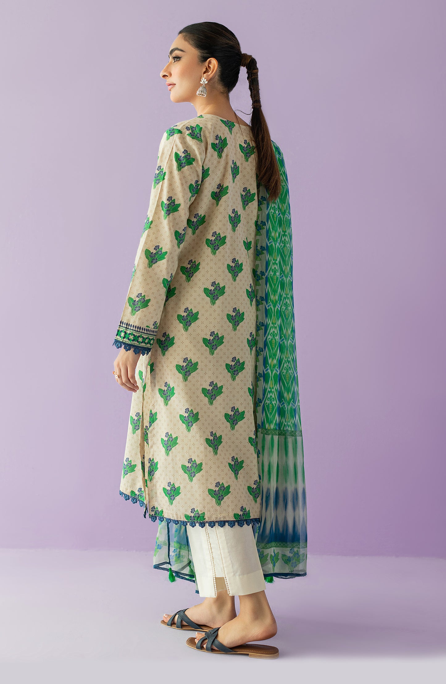 NRDS-23-020/U BEIGE LAWN  UNSTITCHED SHIRT DUPATTA
