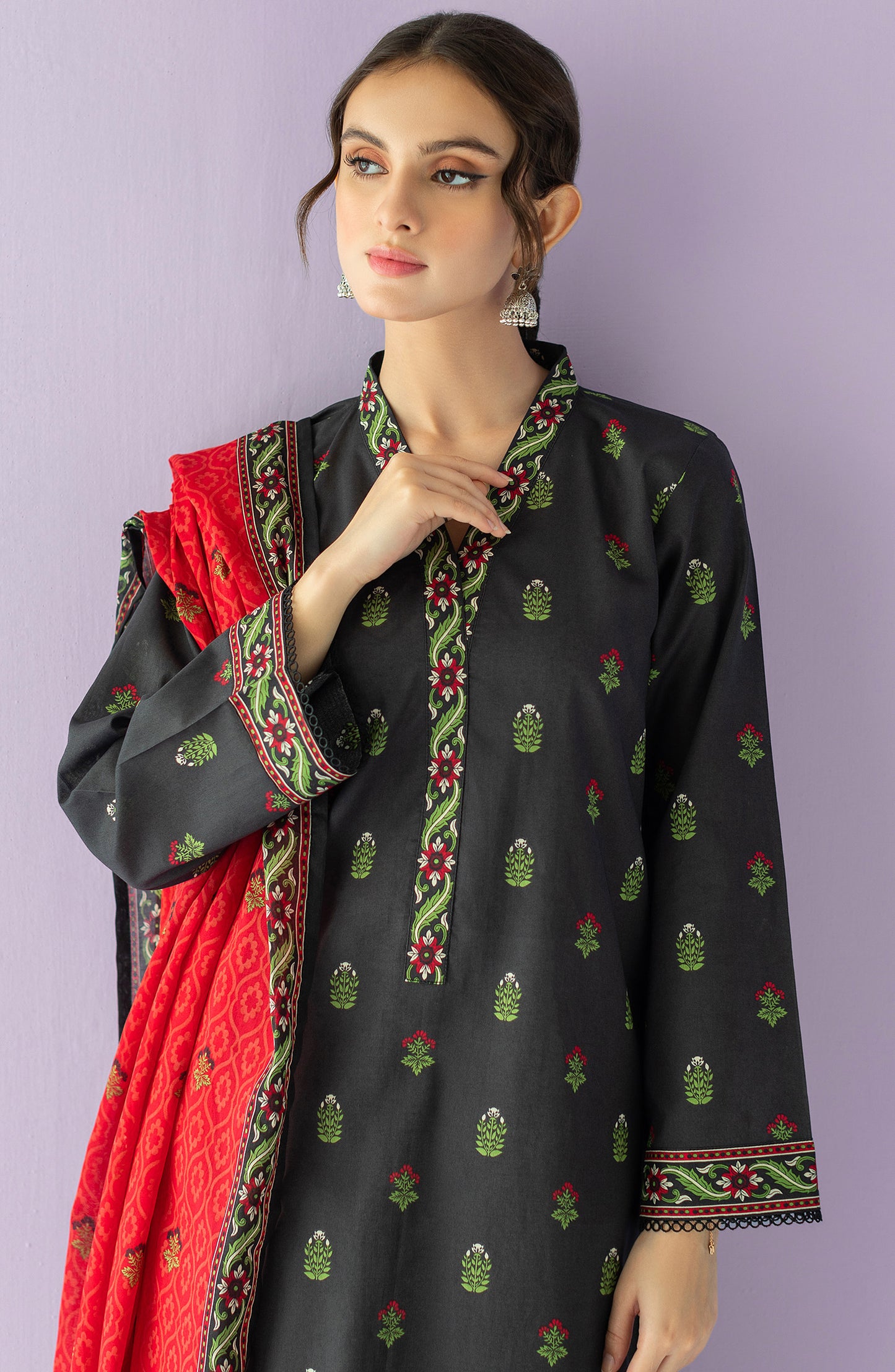 NRDS-23-032/U D. GREY LAWN  UNSTITCHED SHIRT DUPATTA