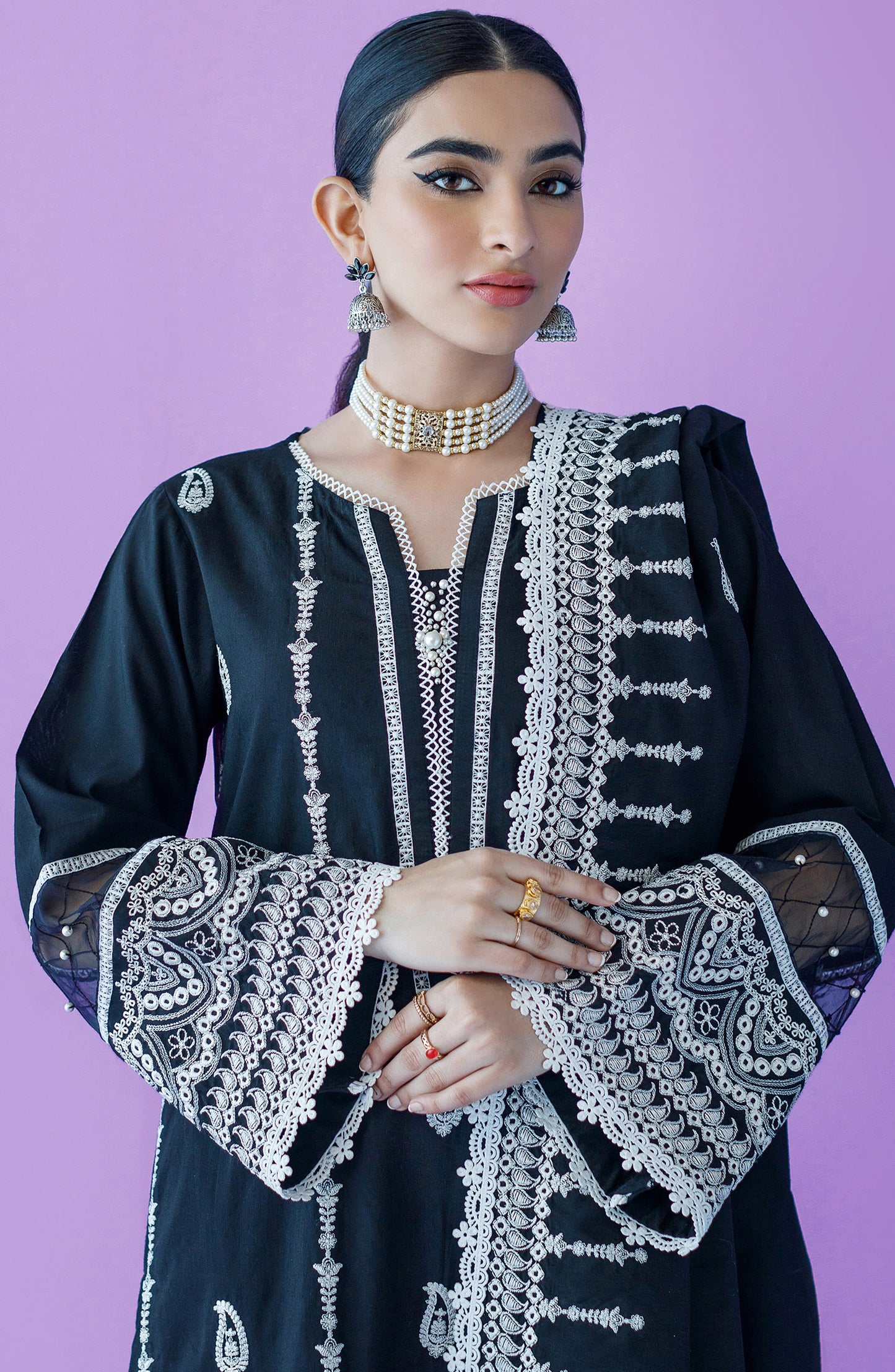 OTLF-23-009/U BLACK LAWN  UNSTITCHED SHIRT DUPATTA PANTS
